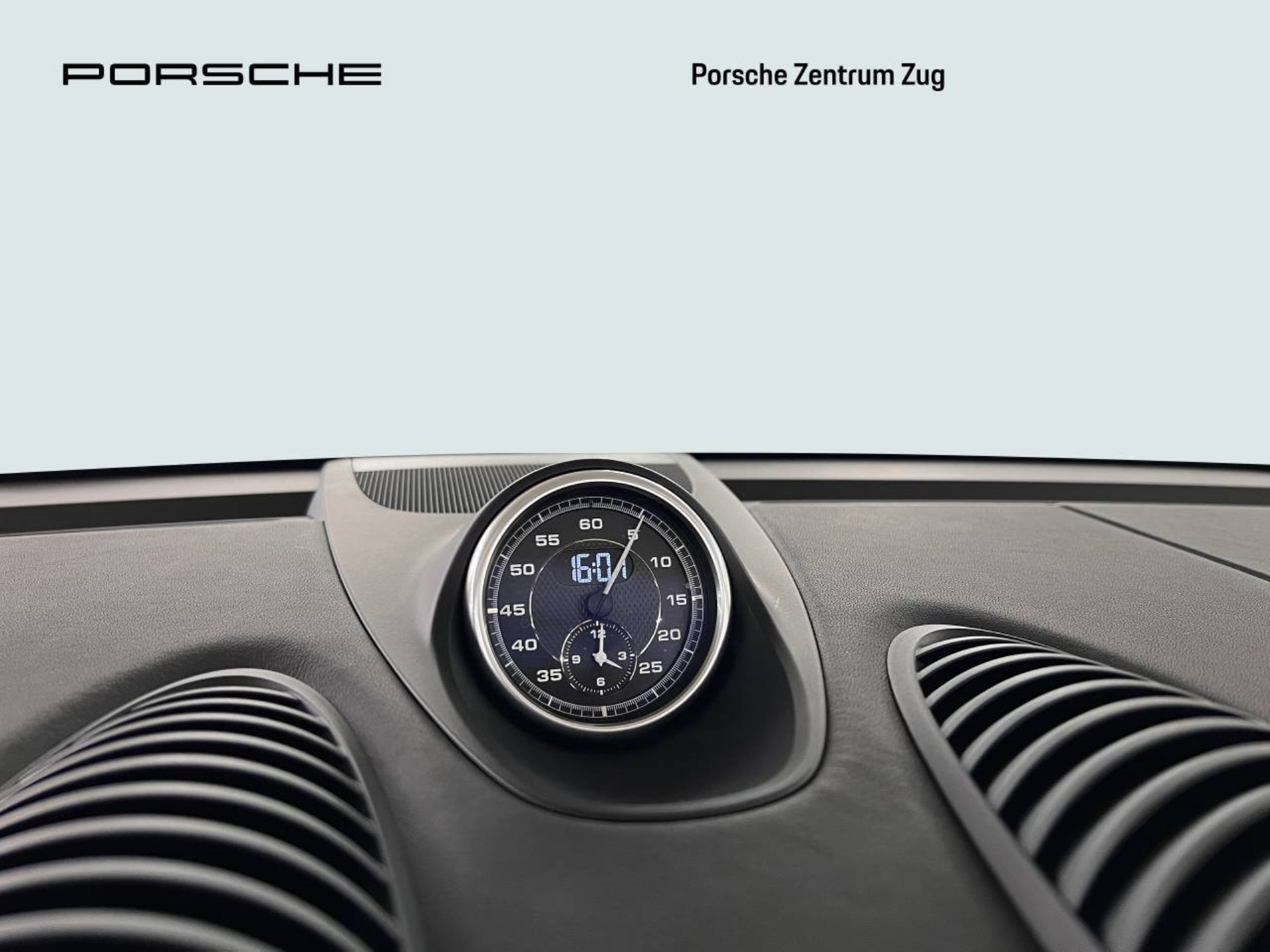 PORSCHE 718 Boxster GTS 4.0-image-26
