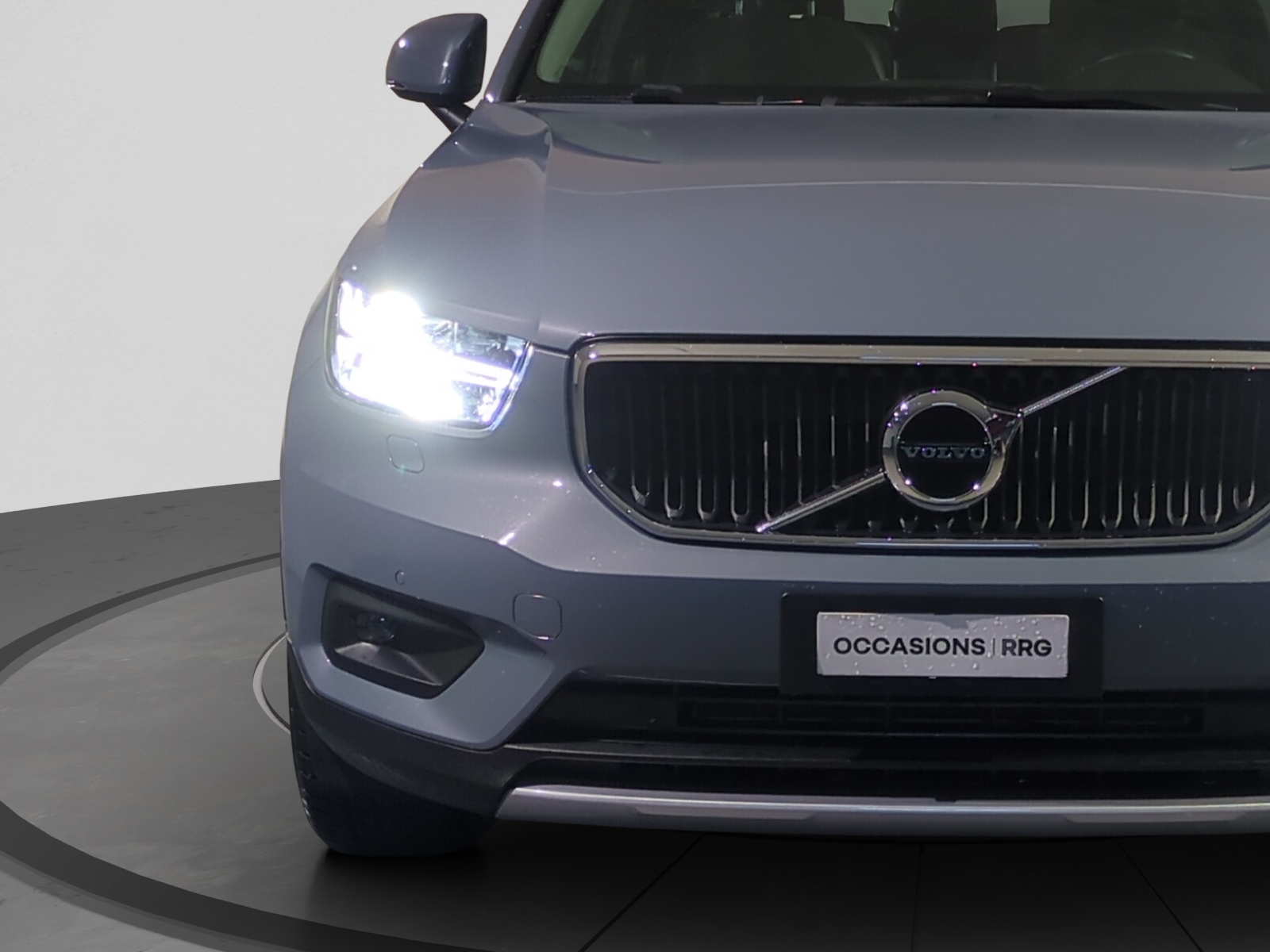 VOLVO XC40 T4 AWD Momentum Geartronic-image-23