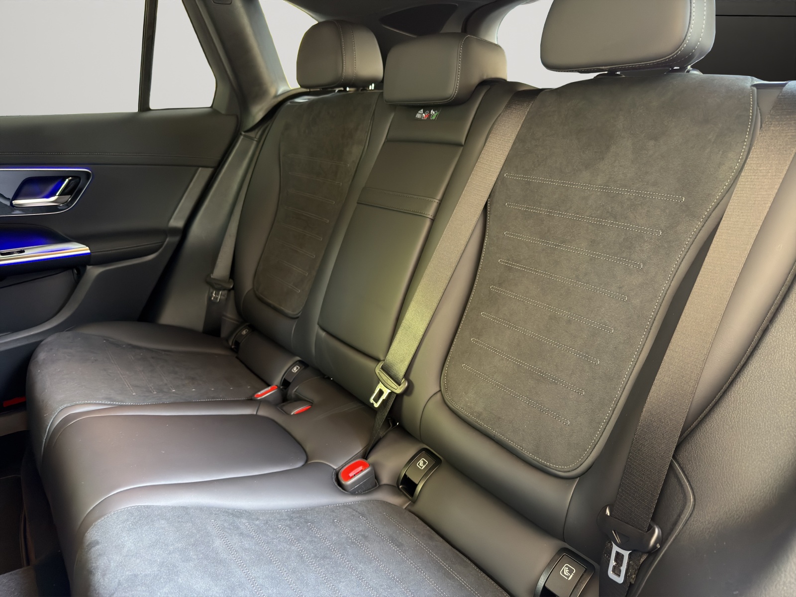 Image MERCEDES-BENZ GLC-220 GLC 220 d 4Matic 9G-Tronic