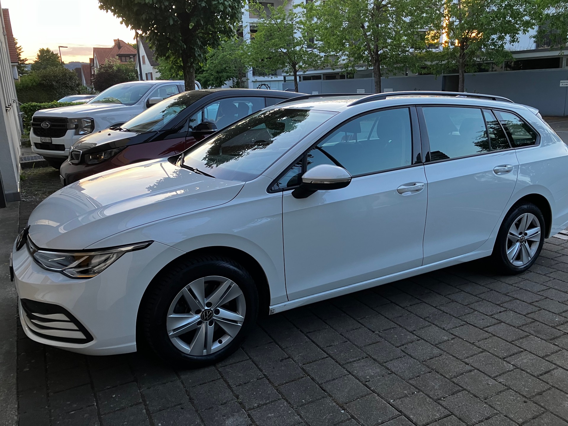 VW GOLF Variant 2.0 TDI Variant Life DSG-image-0