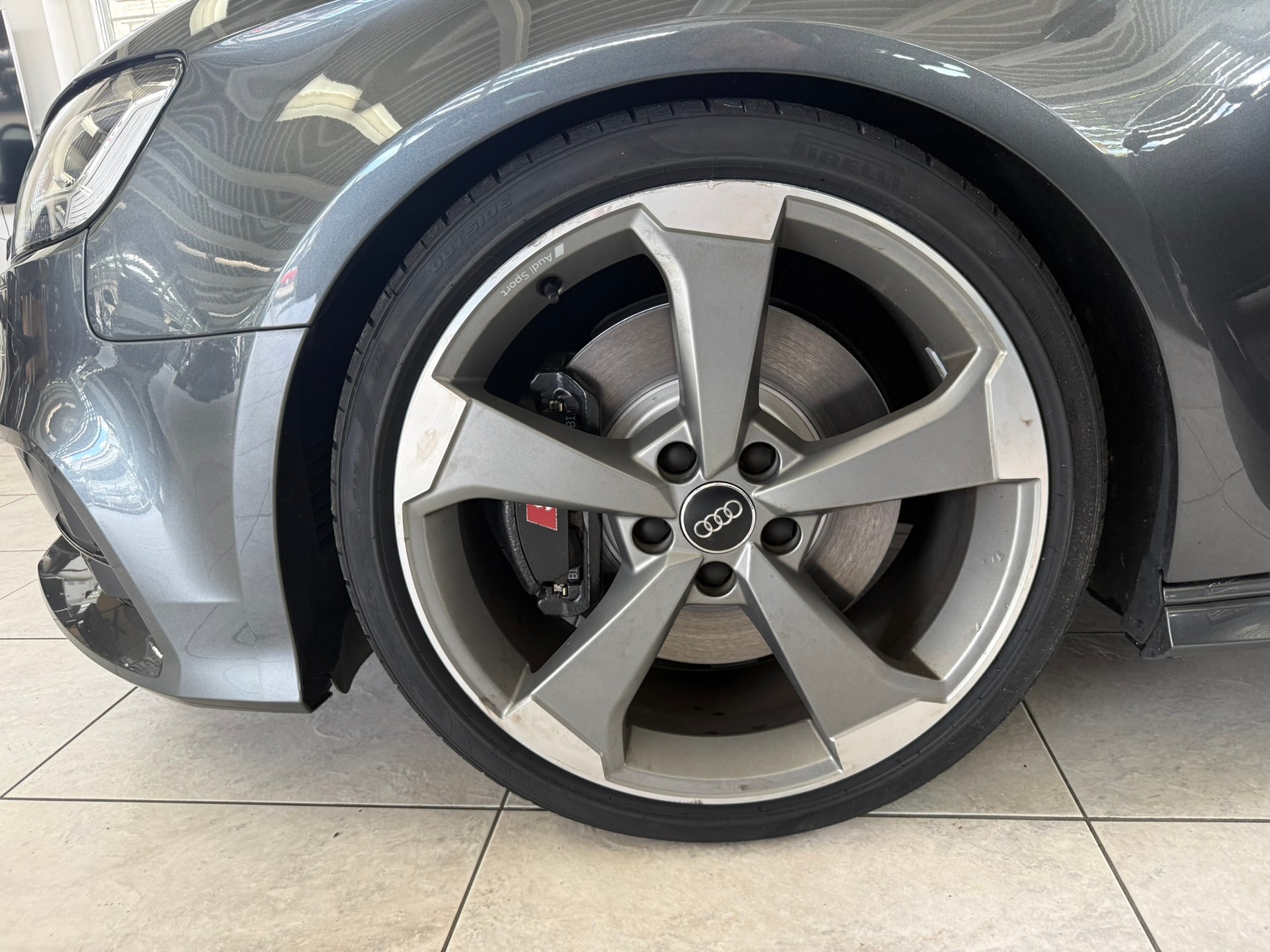 AUDI S3 Sportback 2.0 TFSI quattro S-tronic, 8-fach bereift-image-13