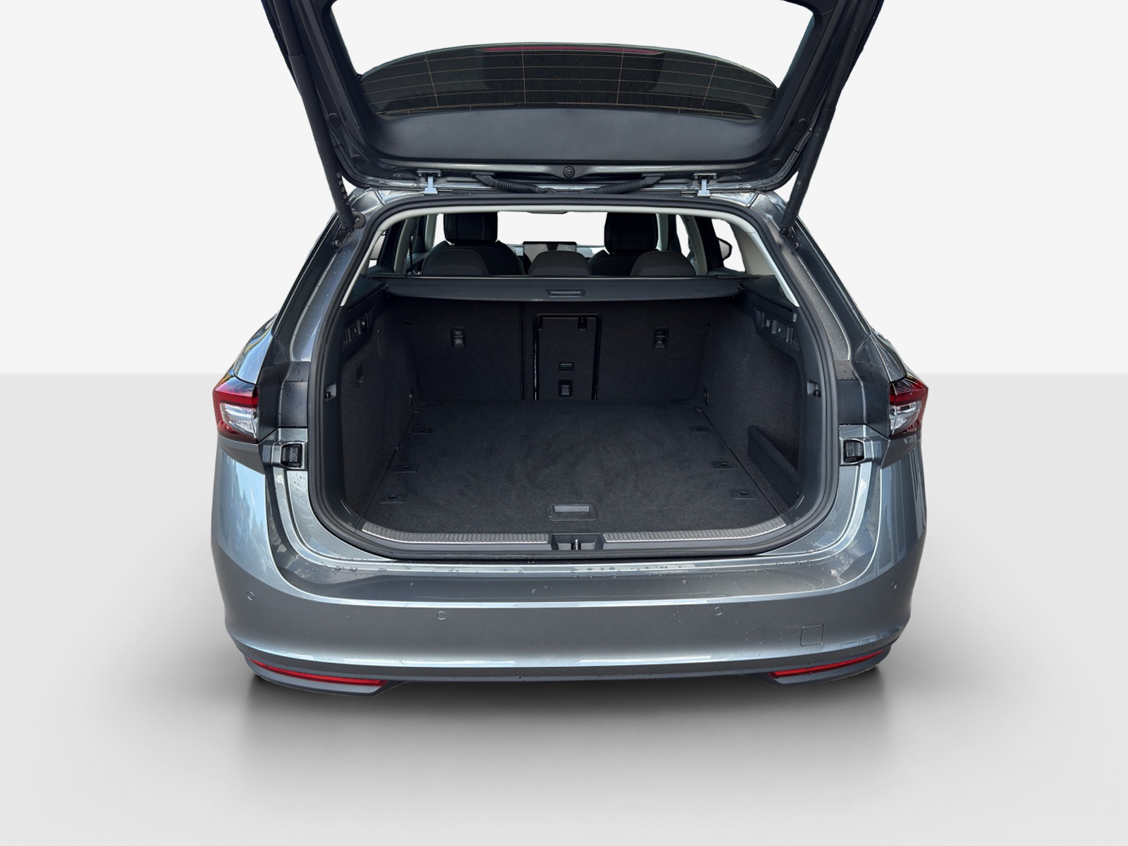 SKODA Superb Combi 2.0 TDi Selection 4x4 DSG-image-12