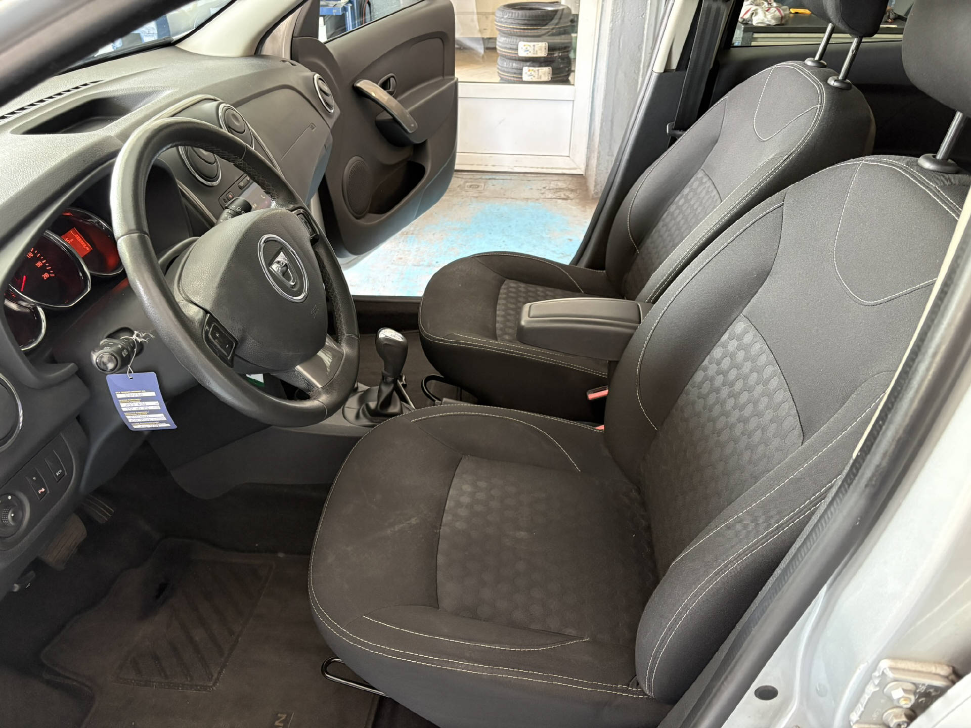 DACIA Logan MCV 0.9 TCe Lauréate S/S-image-9