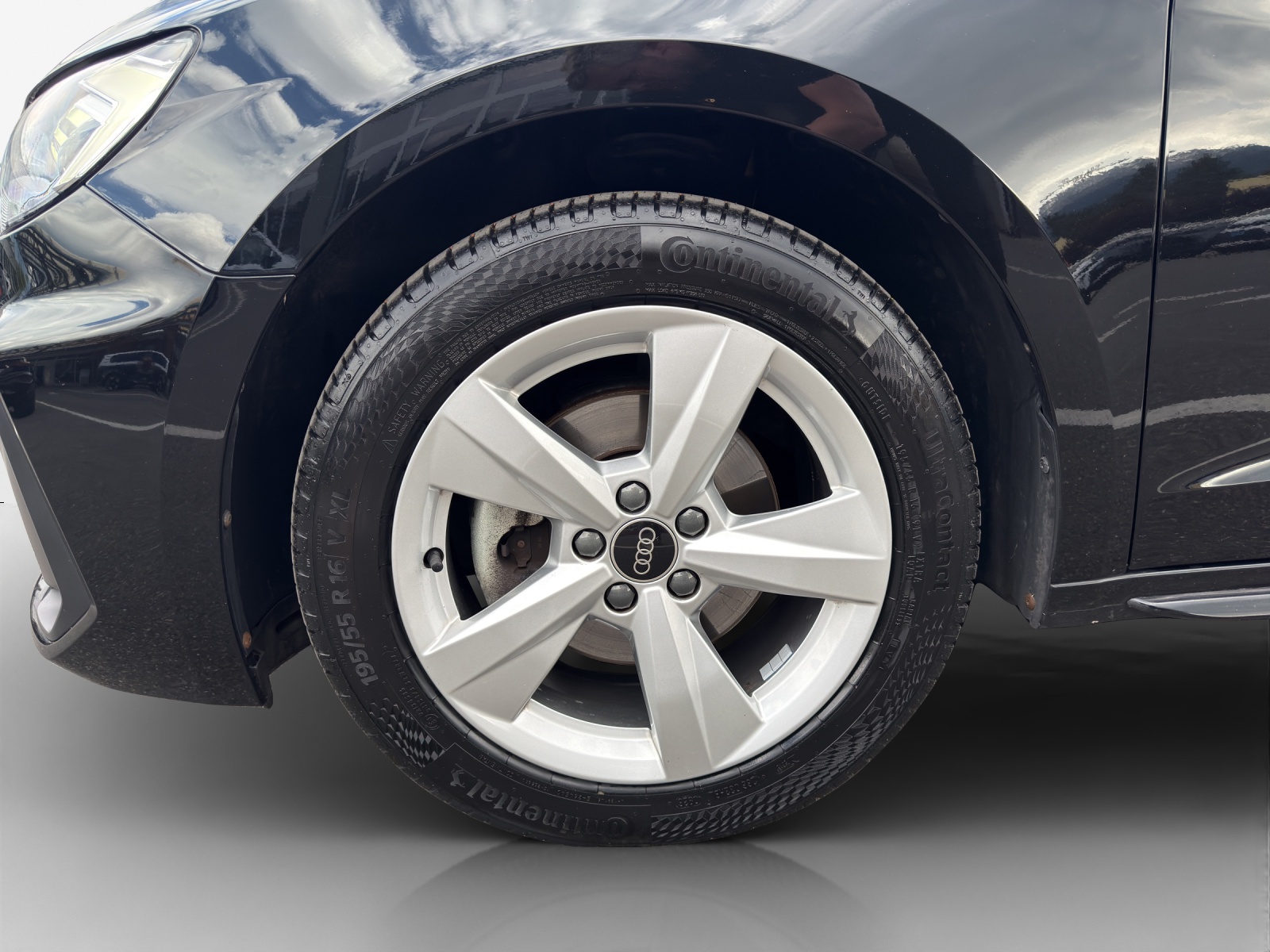 AUDI A1 Sportback 30 TFSI S Line Attraction S-tronic-image-13