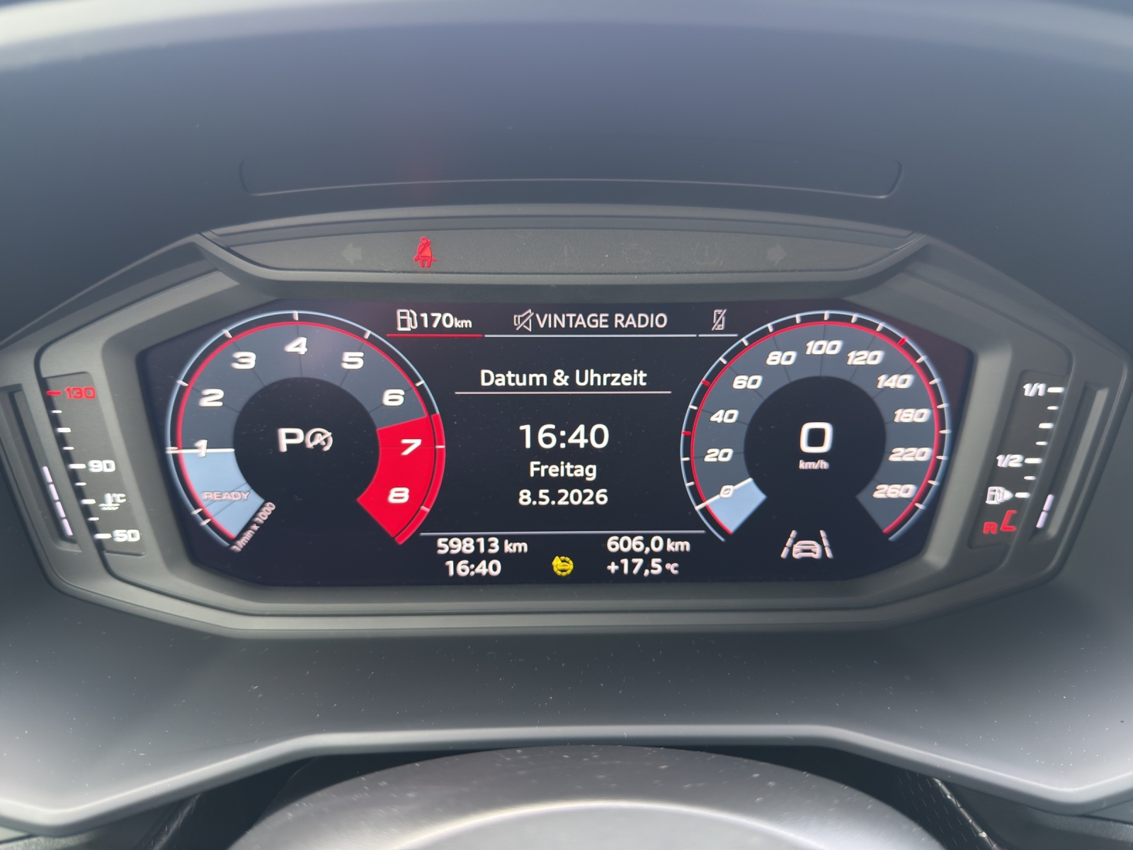 AUDI A1 Sportback 30 TFSI S Line Attraction S-tronic-image-15