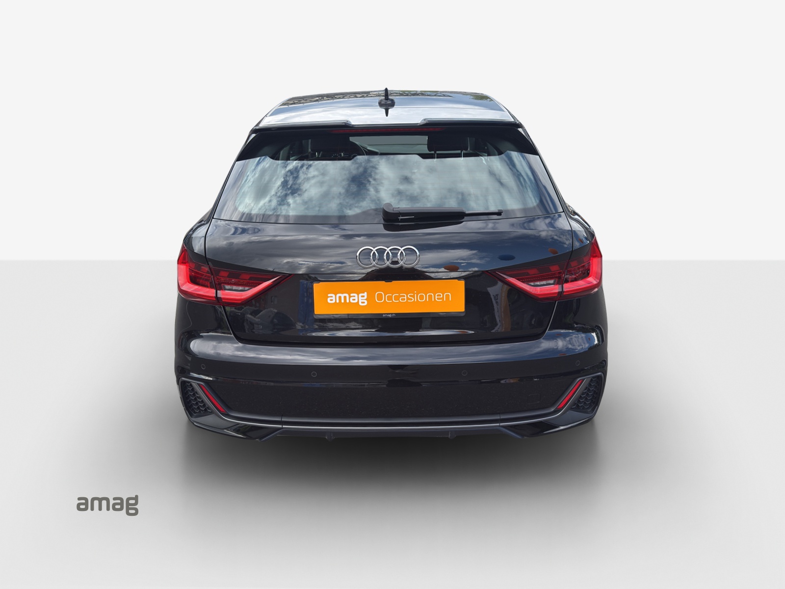 AUDI A1 Sportback 30 TFSI S Line Attraction S-tronic-image-3