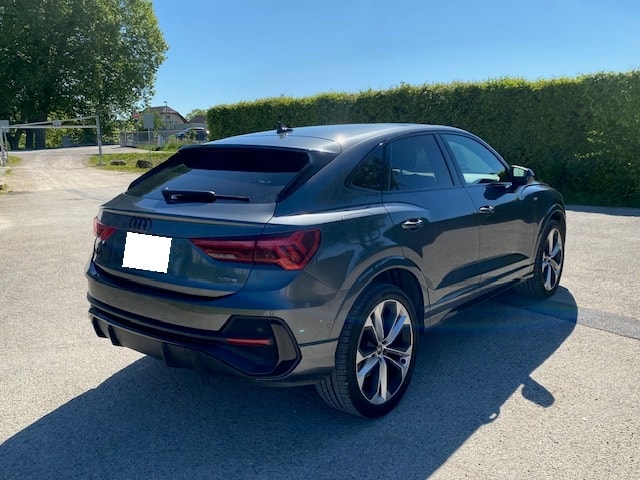 AUDI Audi Q3 Sportback S line quattro S-Tronic-image-1