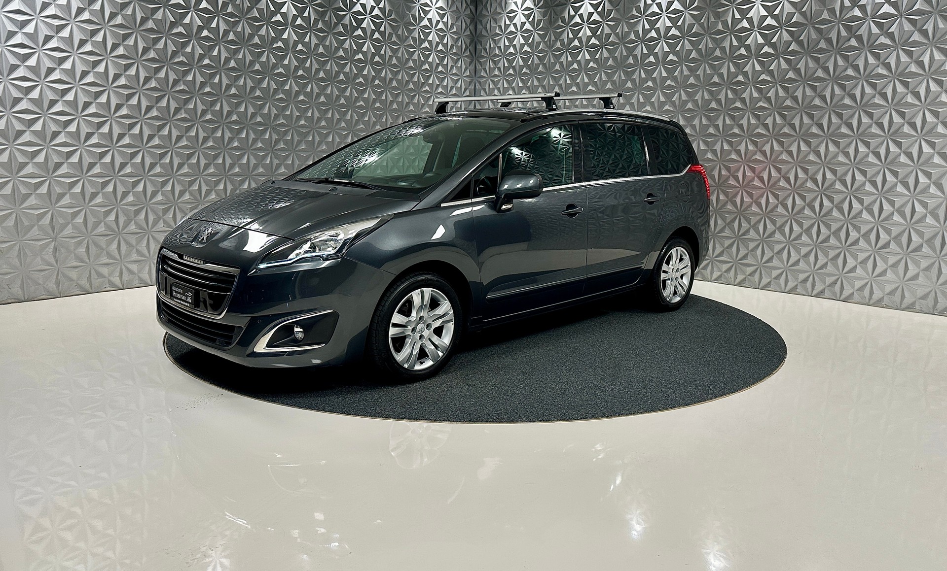 PEUGEOT 5008 1.6 16V T **7-PLÄTZER** Allure Tiptronic