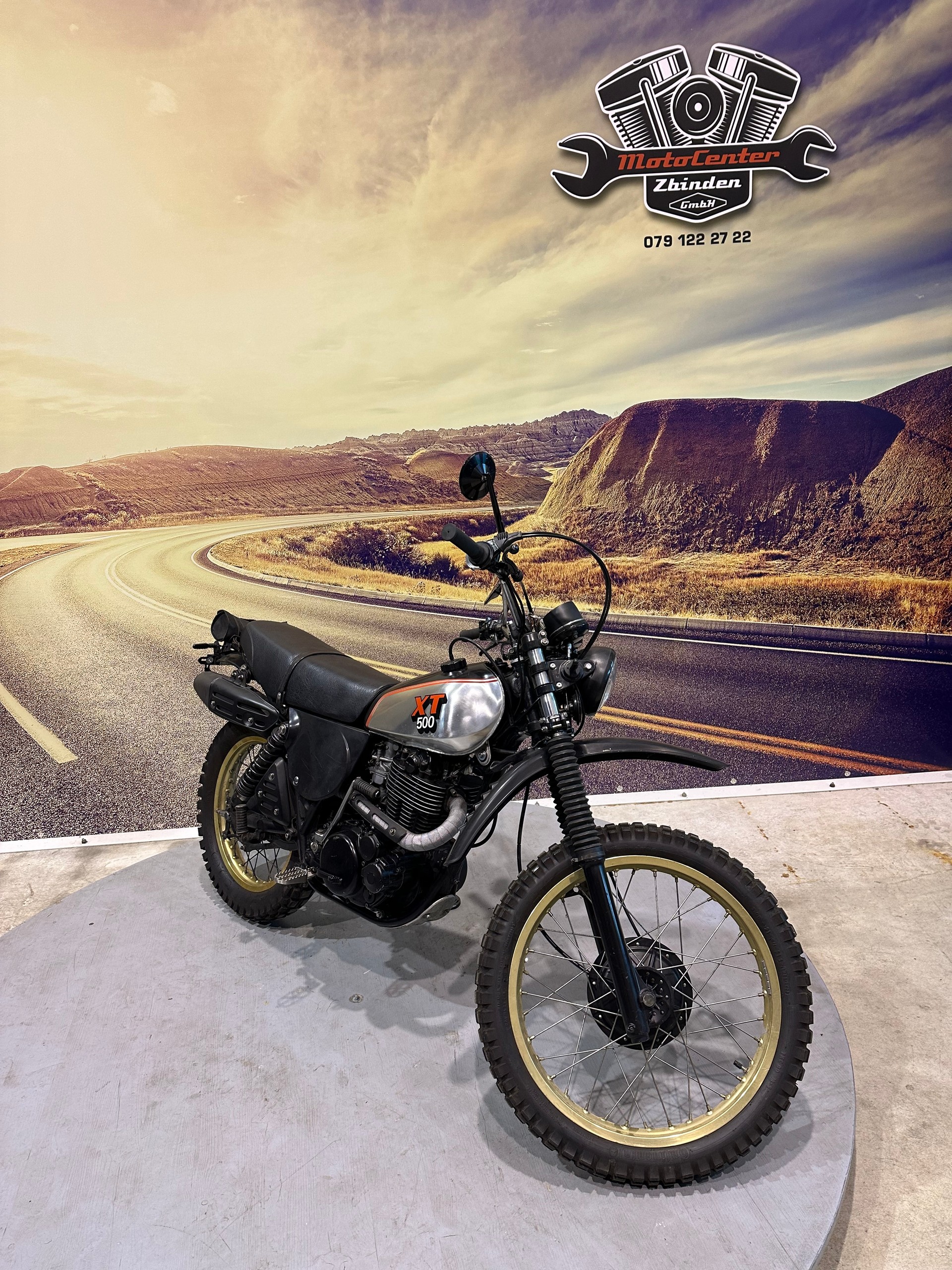 YAMAHA XT 500-showroom-element-1