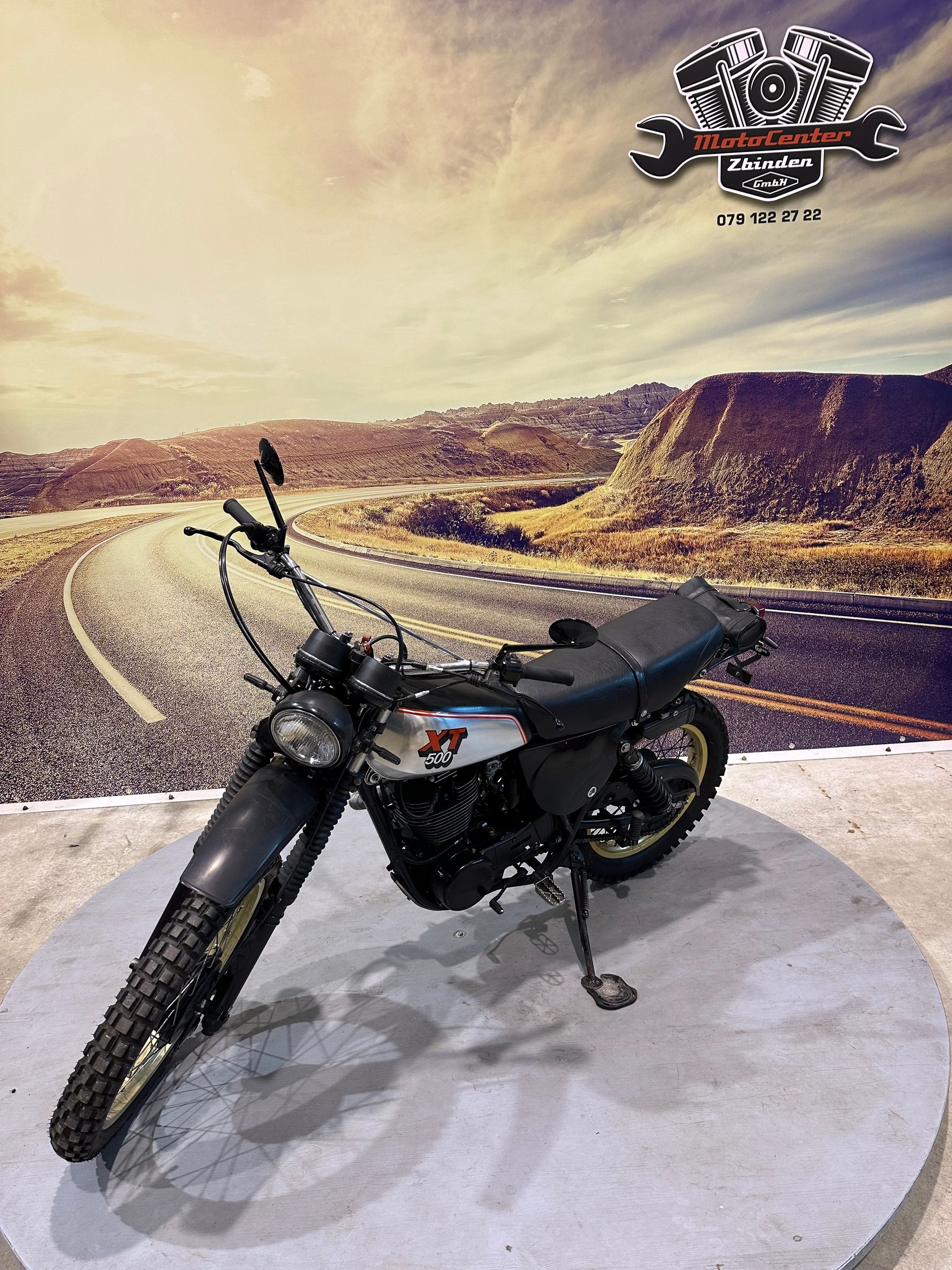 YAMAHA XT 500-showroom-element-3