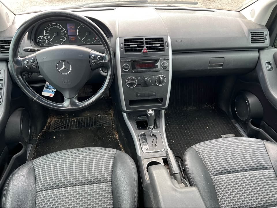 MERCEDES-BENZ A 160 CDI Avantgarde-image-8