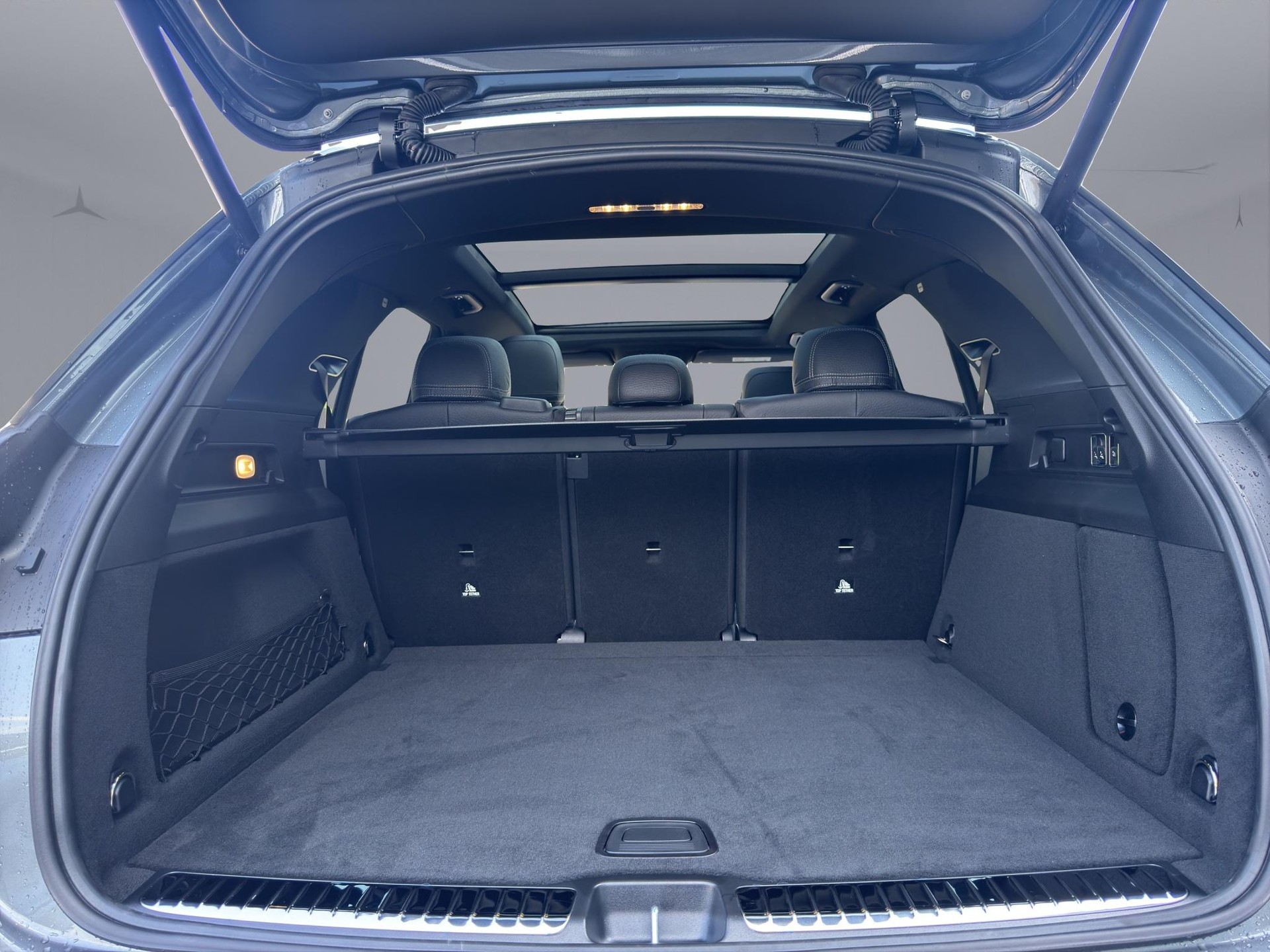 MERCEDES-BENZ GLE 450 d AMG Line 4matic-image-17