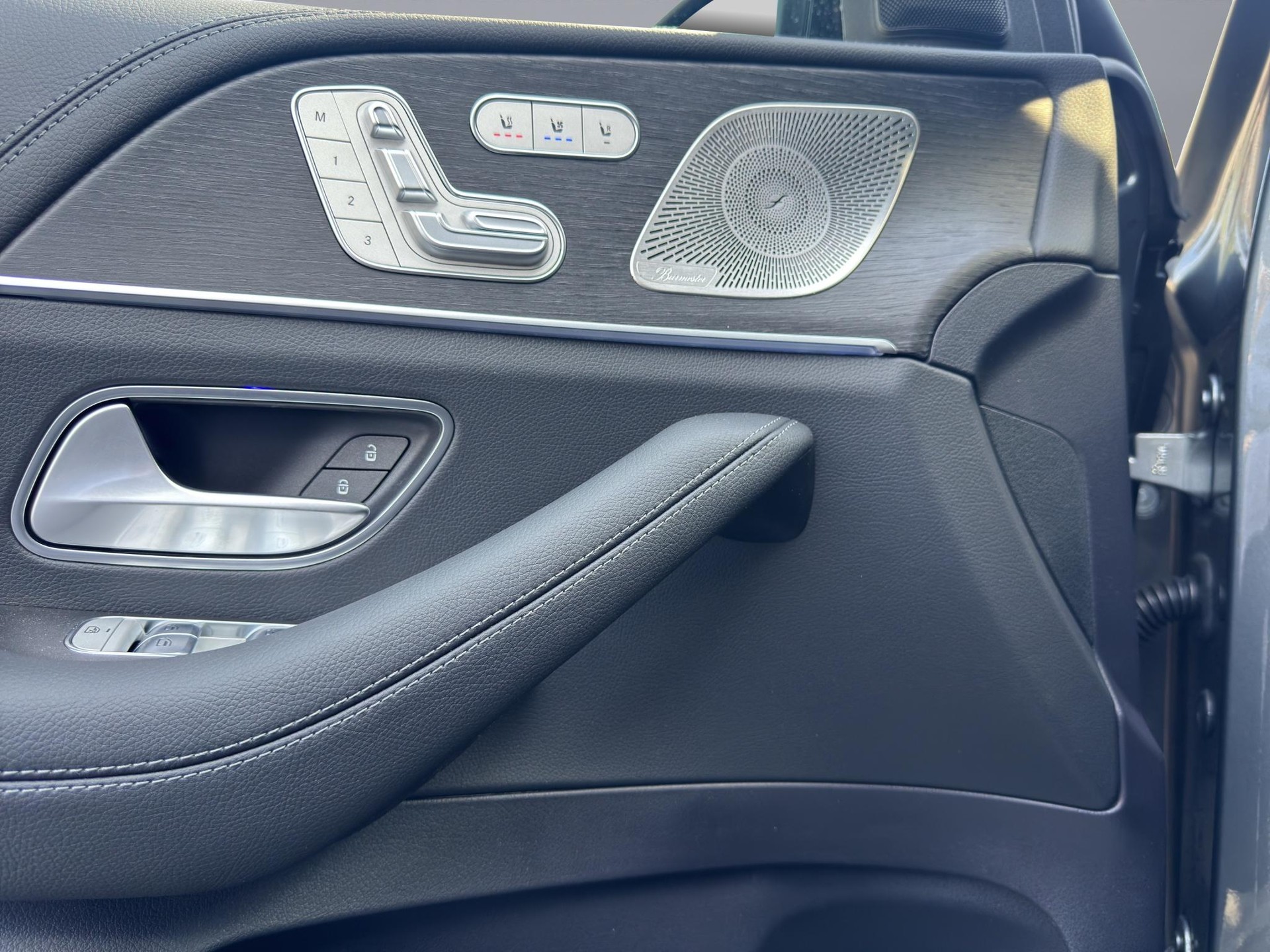 MERCEDES-BENZ GLE 450 d AMG Line 4matic-image-21