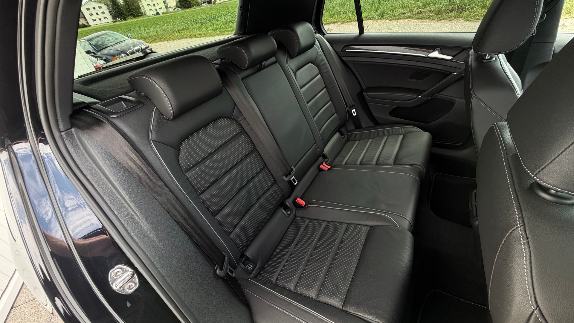 VW Golf 2.0 TSI R 4Motion DSG / Faclift Ohne OPF! 1. Hand / Frisch ab MFK-image-25