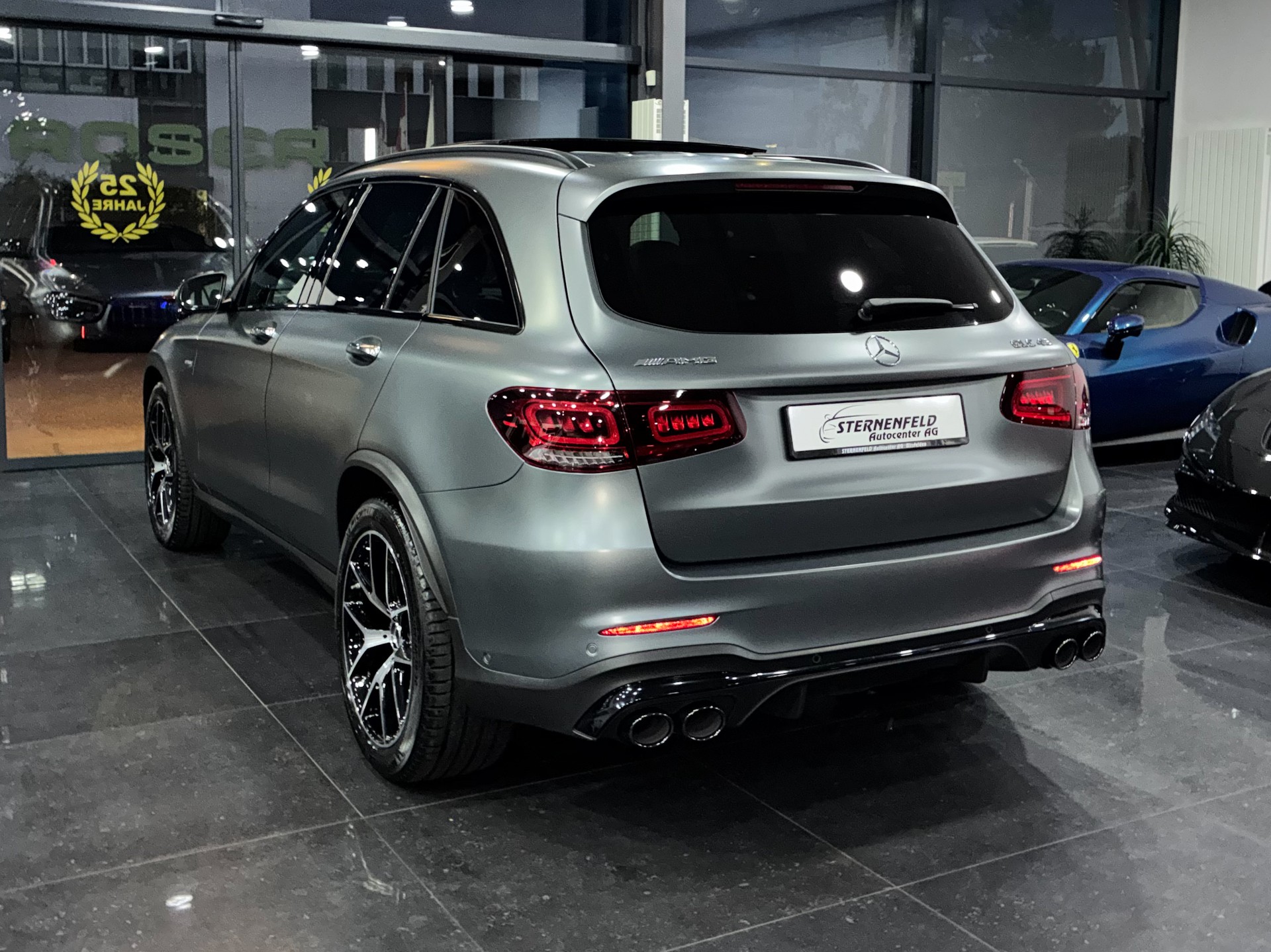 MERCEDES-BENZ GLC 43 AMG 4Matic 9G-Tronic-image-4