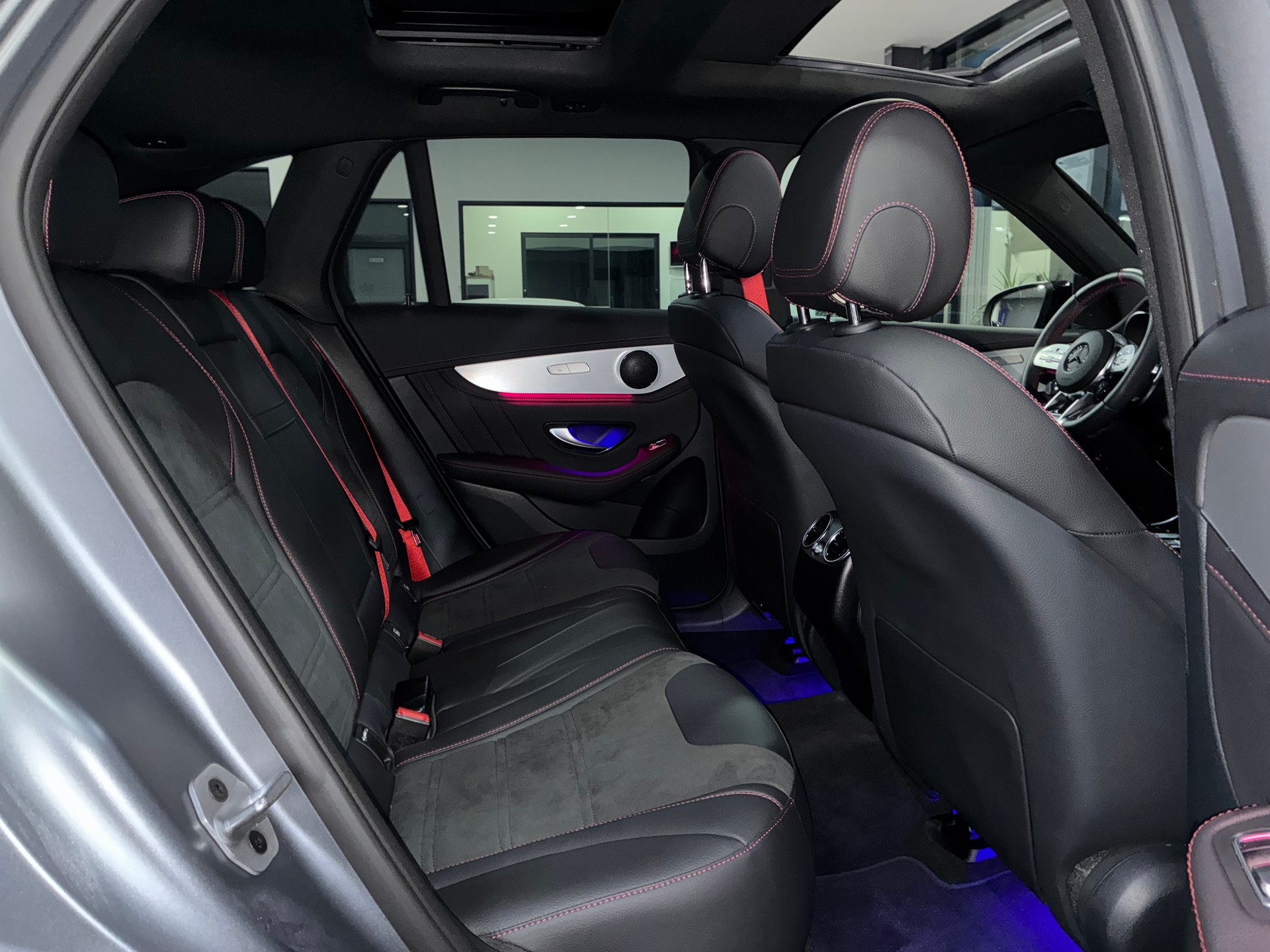 MERCEDES-BENZ GLC 43 AMG 4Matic 9G-Tronic-image-14