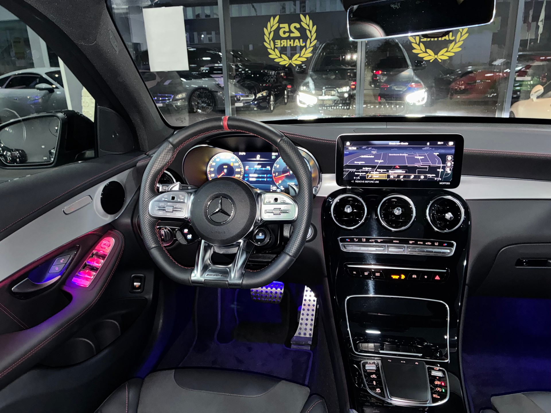 MERCEDES-BENZ GLC 43 AMG 4Matic 9G-Tronic-image-8