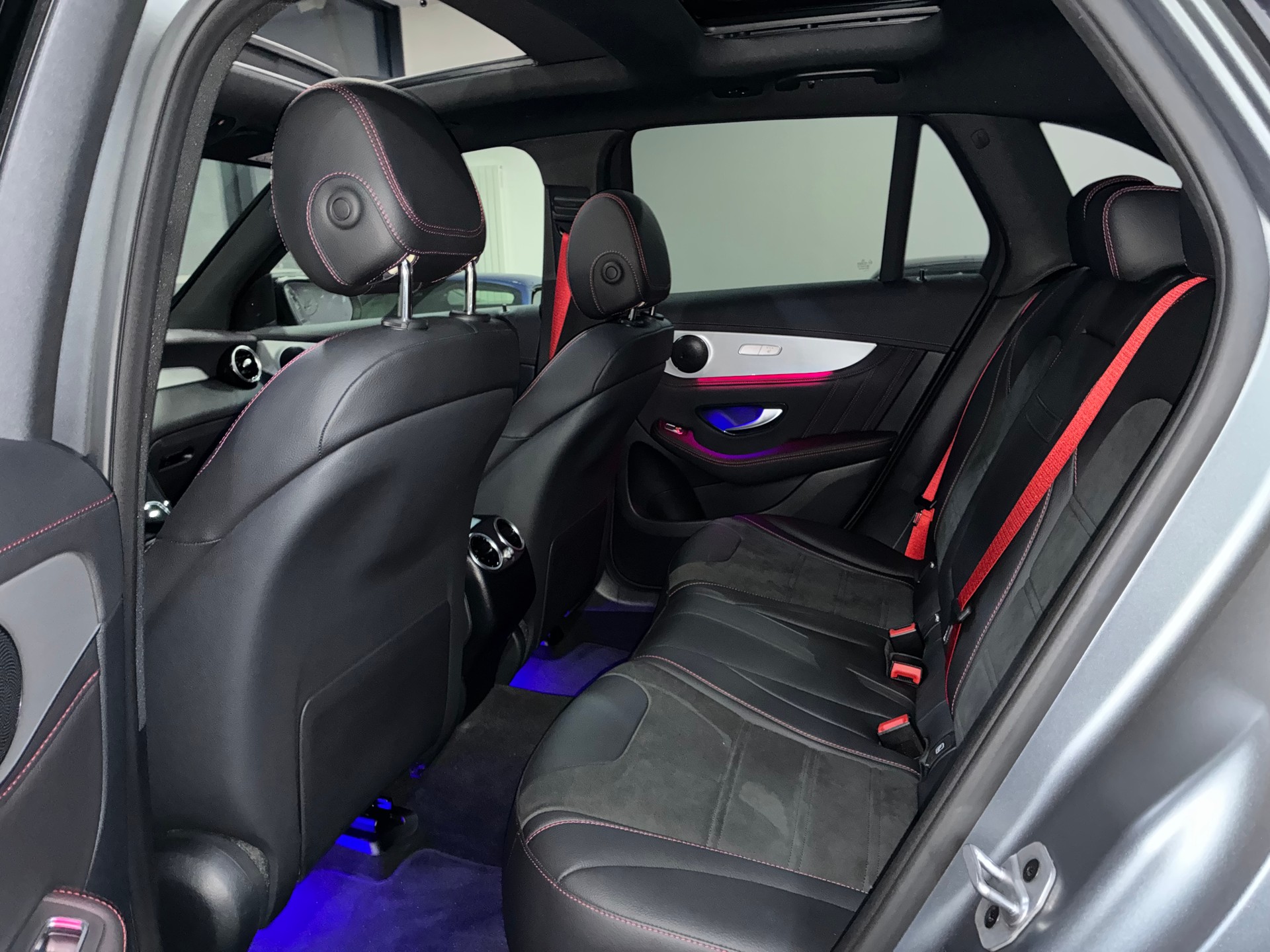 MERCEDES-BENZ GLC 43 AMG 4Matic 9G-Tronic-image-13