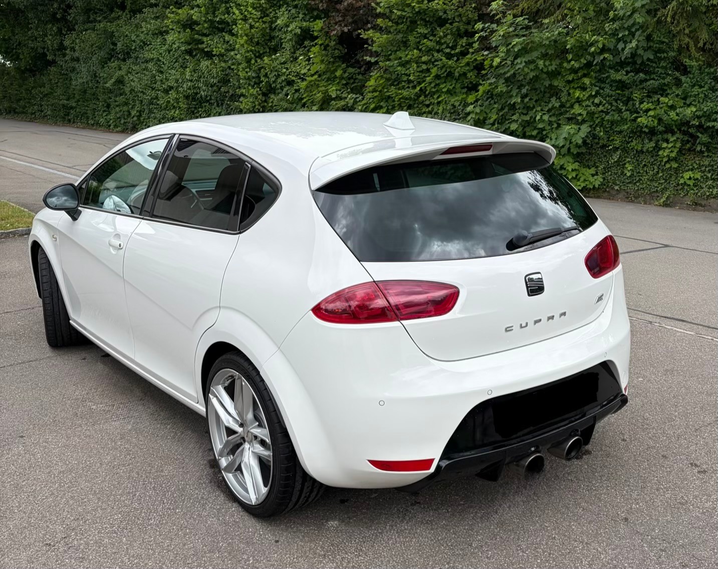 SEAT Cupra-image-3