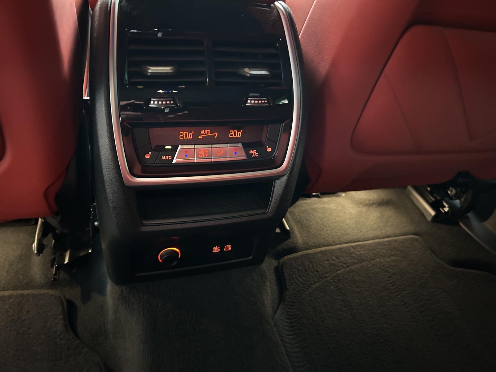 BMW XM Plug-in Hybrid-image-20
