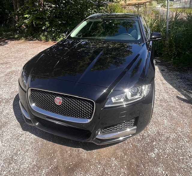 JAGUAR 2.0 D Sportbrake-image-0