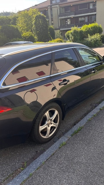 JAGUAR 2.0 D Sportbrake-image-1