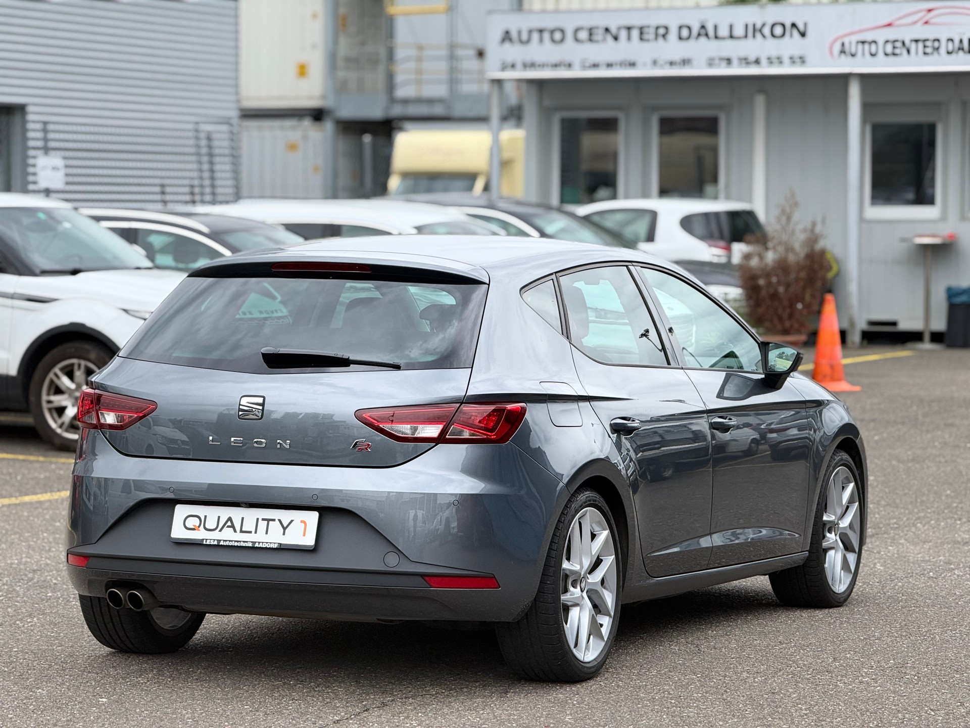 SEAT Leon 1.8 TSI FR Line DSG-image-14