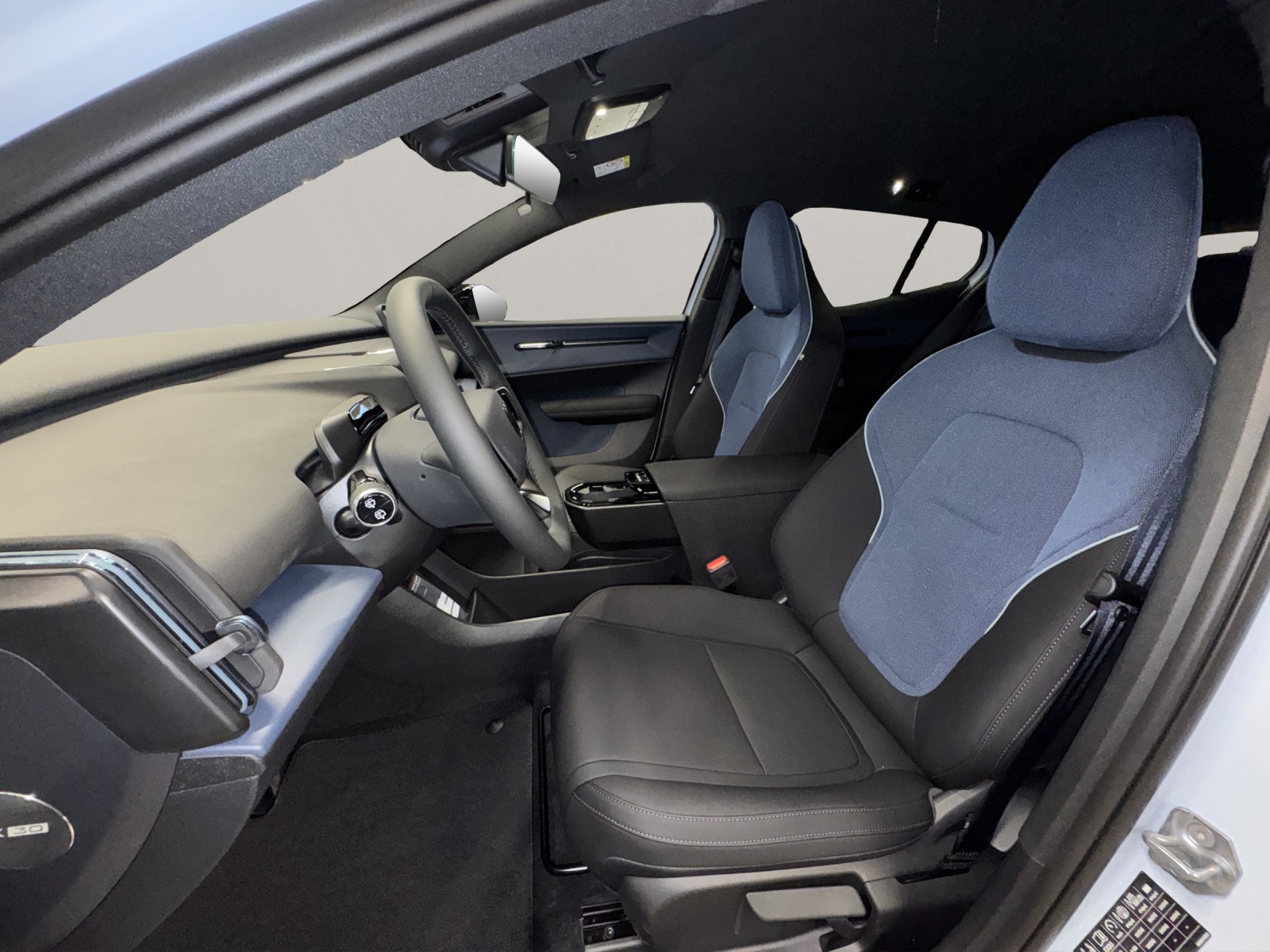 VOLVO EX30 E60 Core-image-15