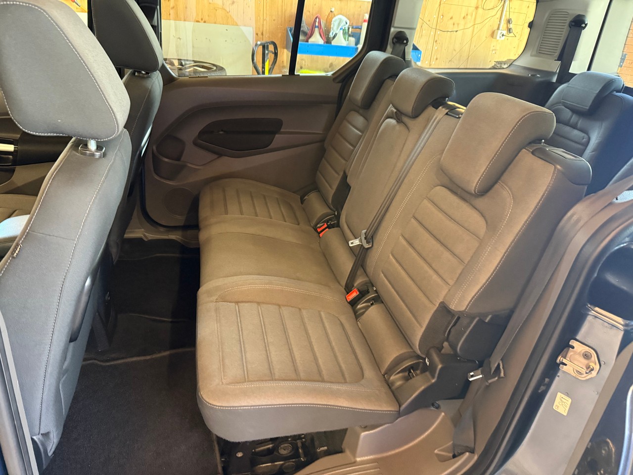 FORD Grand Tourneo Connect 1.5 EcoBlue Titanium Automat-image-7
