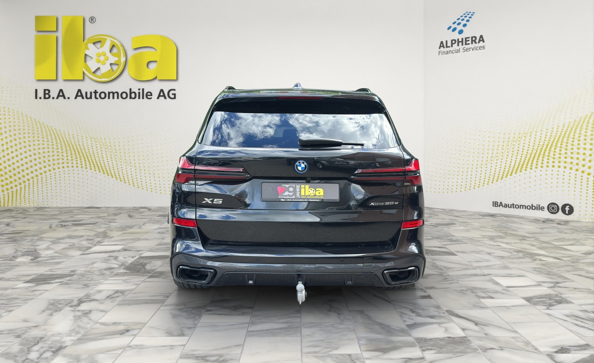 BMW X5 xDrive 50e M Sport Pro (CH) INDIVIDUAL-showroom-element-3