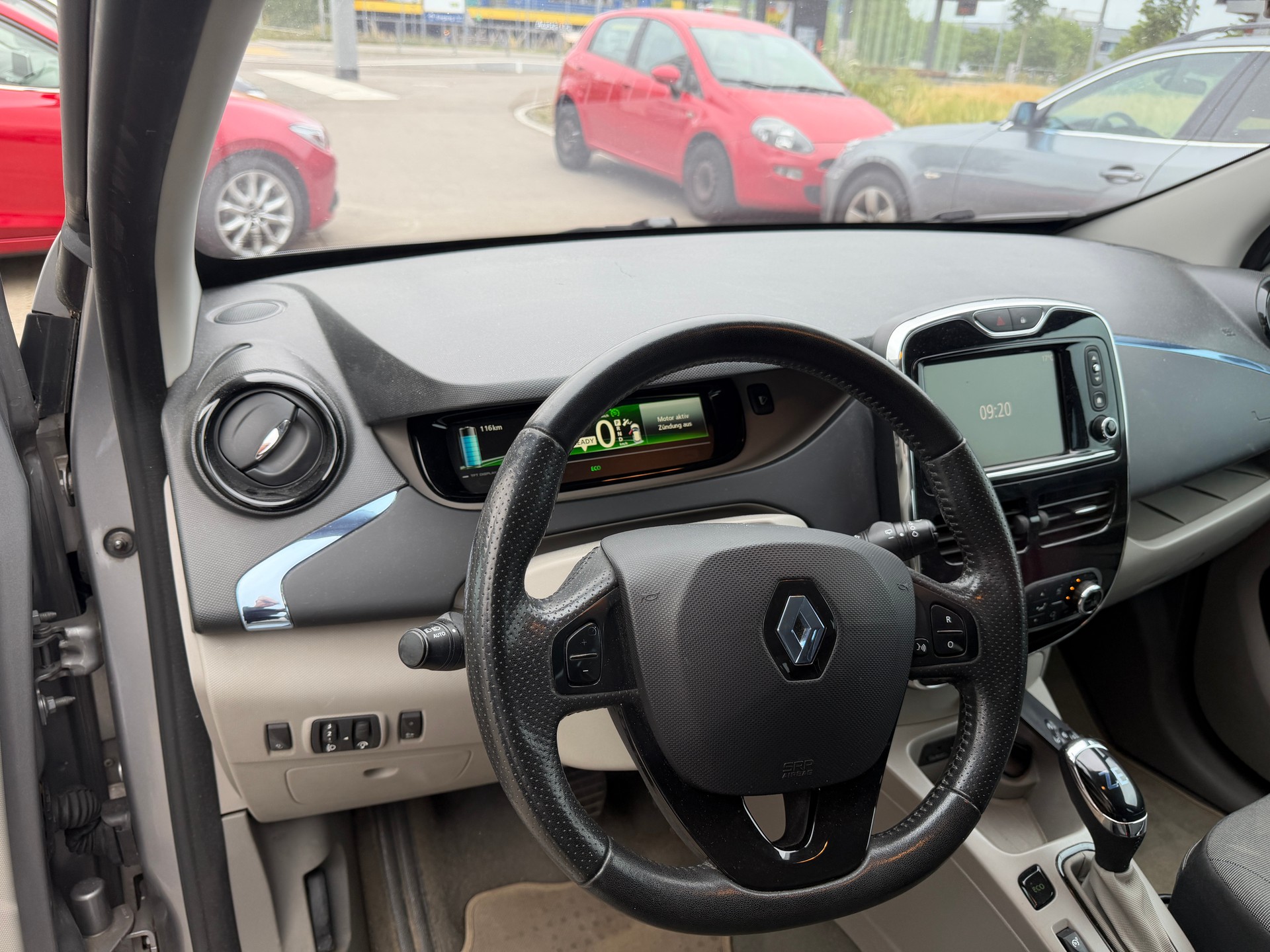RENAULT Zoe Life Q210 (Batterie Miete)-image-10
