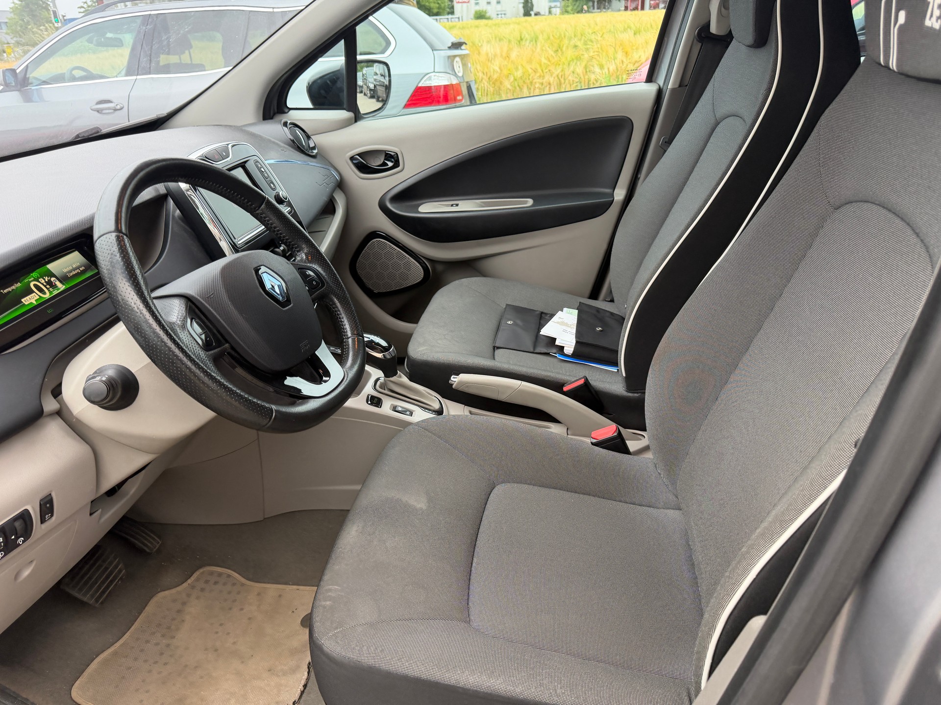 RENAULT Zoe Life Q210 (Batterie Miete)-image-8