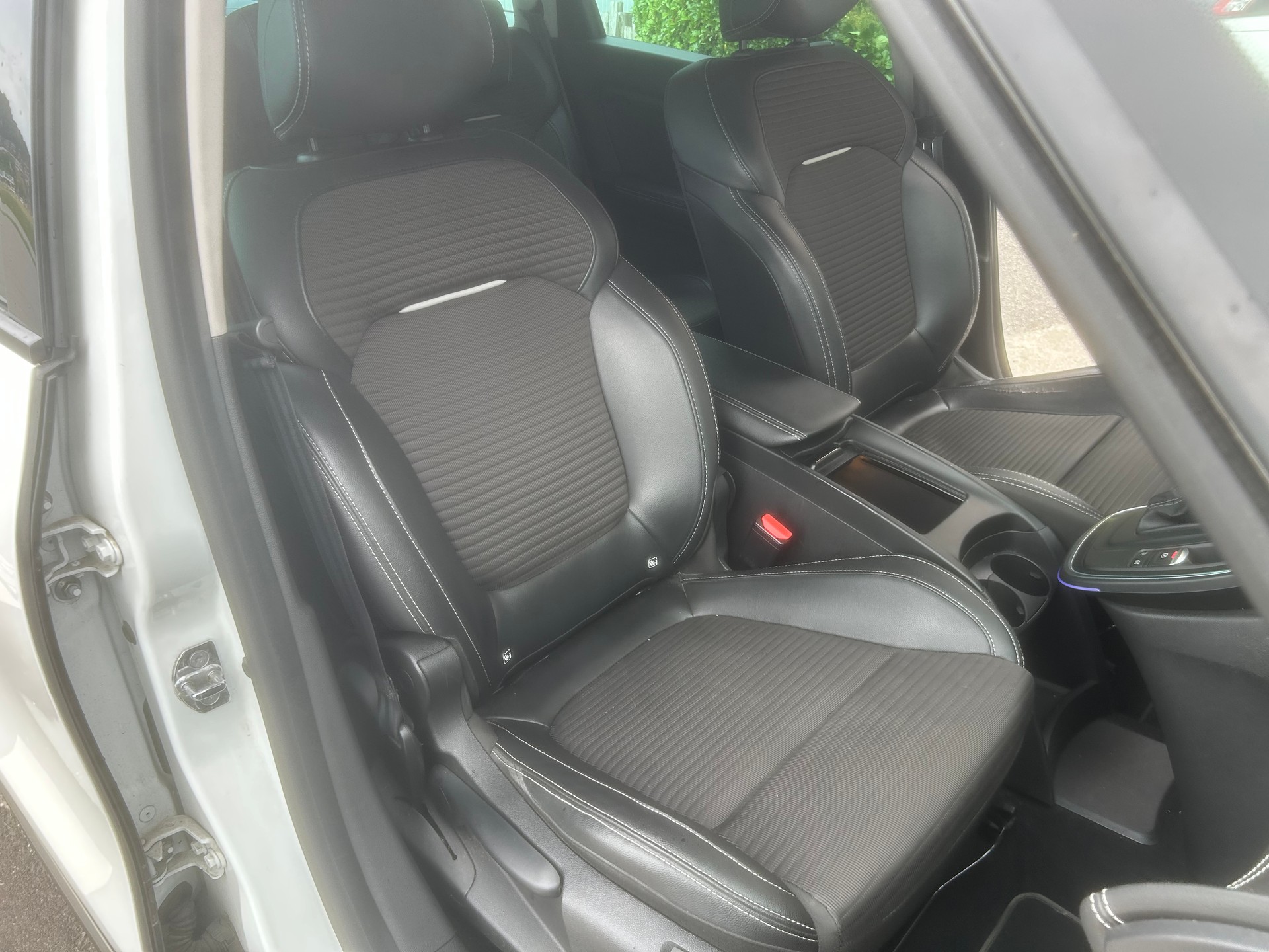 RENAULT Grand Scénic 1.6 dCi Intens EDC-image-10