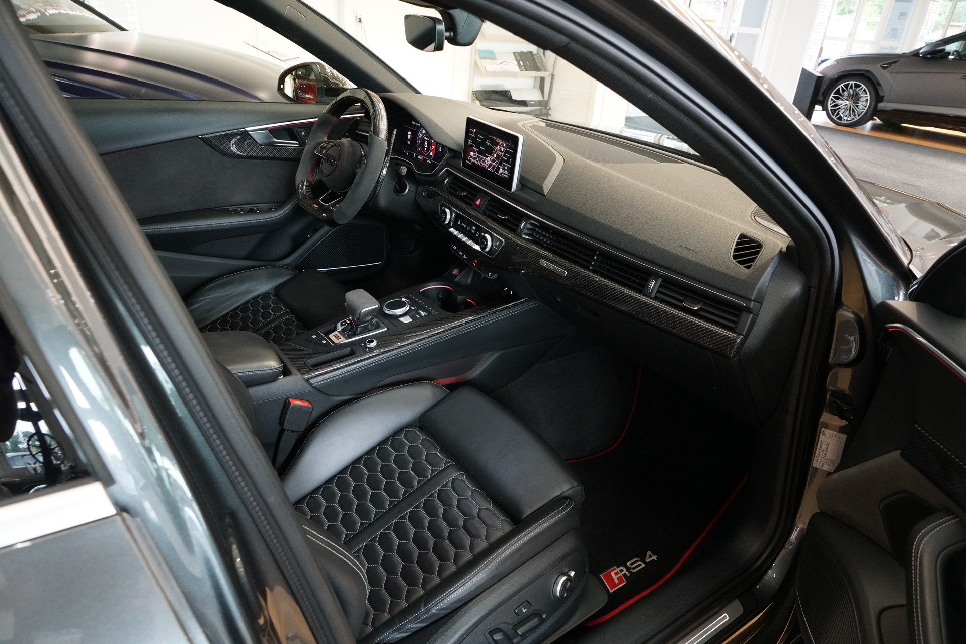 AUDI RS4 Avant 2.9 TFSI quattro tiptronic APR Carbon Air Intake-image-18