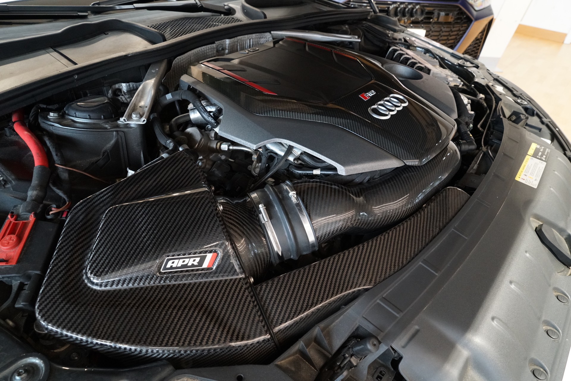 AUDI RS4 Avant 2.9 TFSI quattro tiptronic APR Carbon Air Intake-image-15