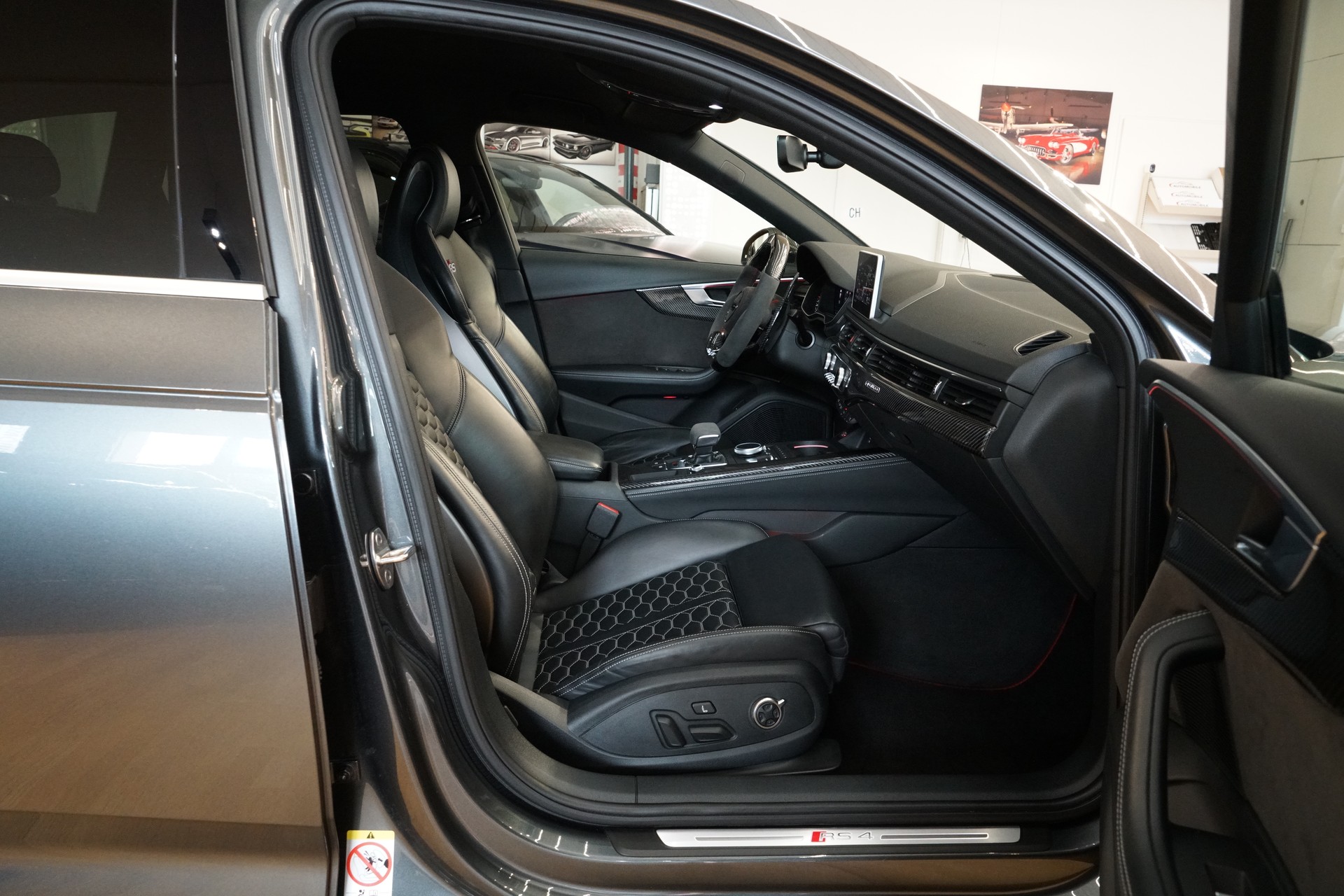 AUDI RS4 Avant 2.9 TFSI quattro tiptronic APR Carbon Air Intake-image-29