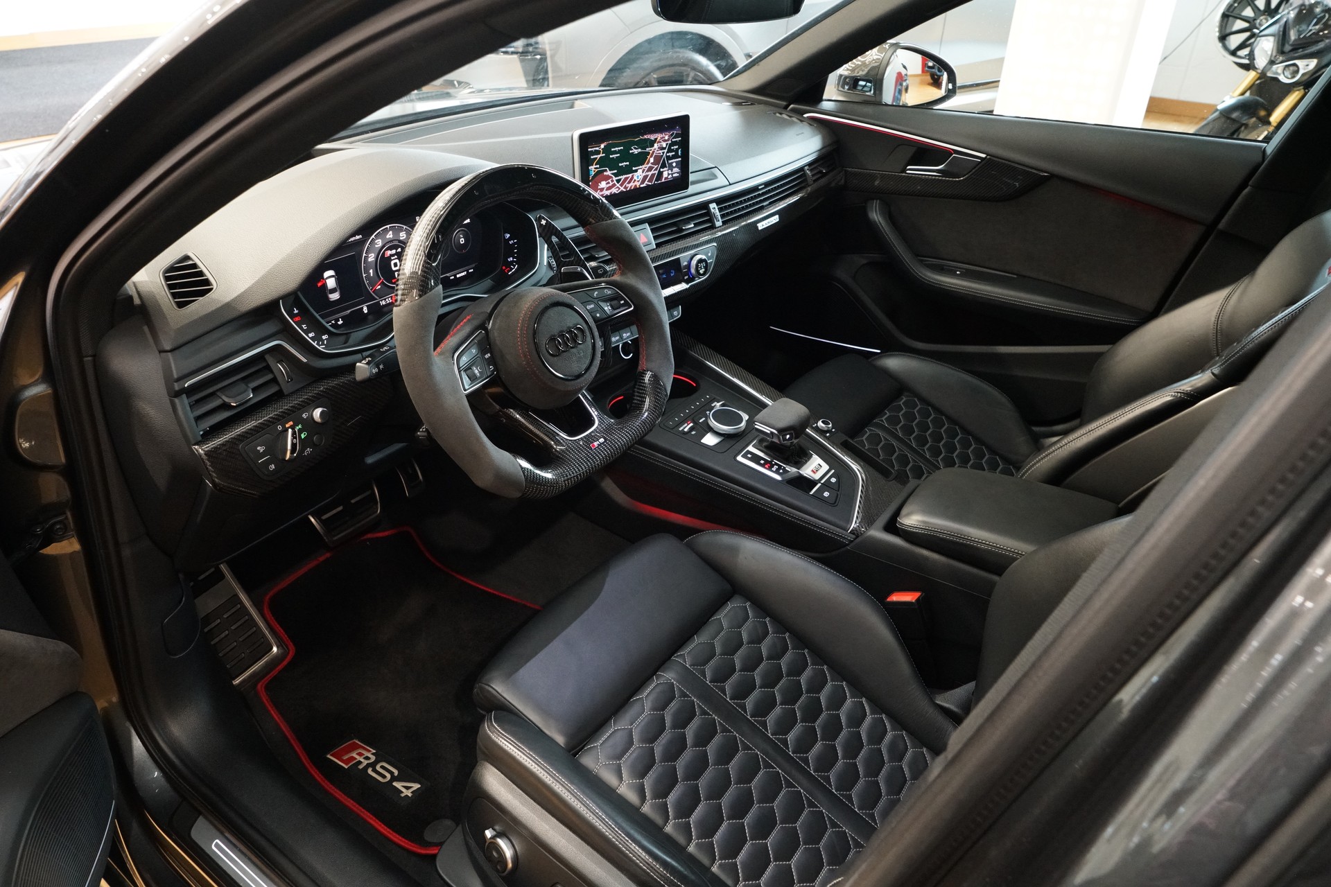 AUDI RS4 Avant 2.9 TFSI quattro tiptronic APR Carbon Air Intake-image-16