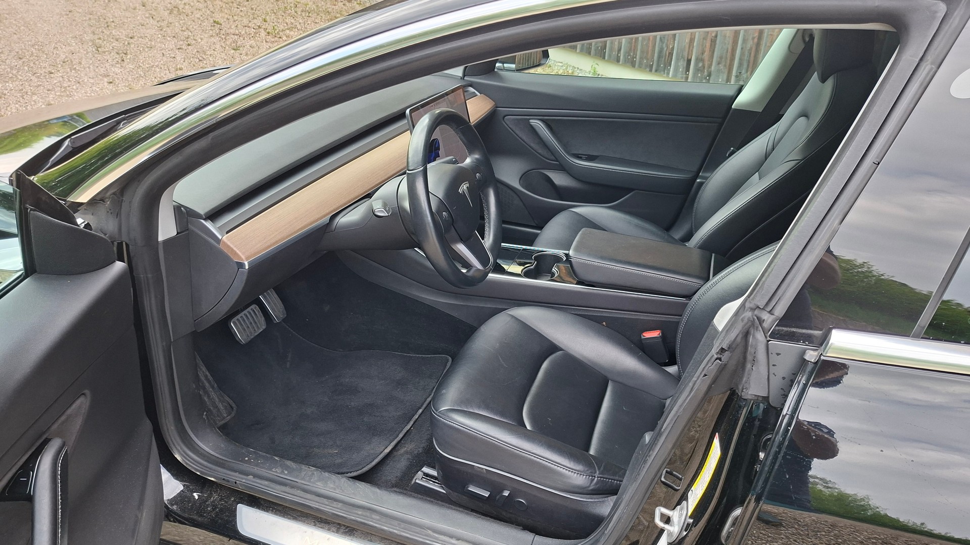 TESLA Model 3 Long Range Dual Motor AWD-image-9