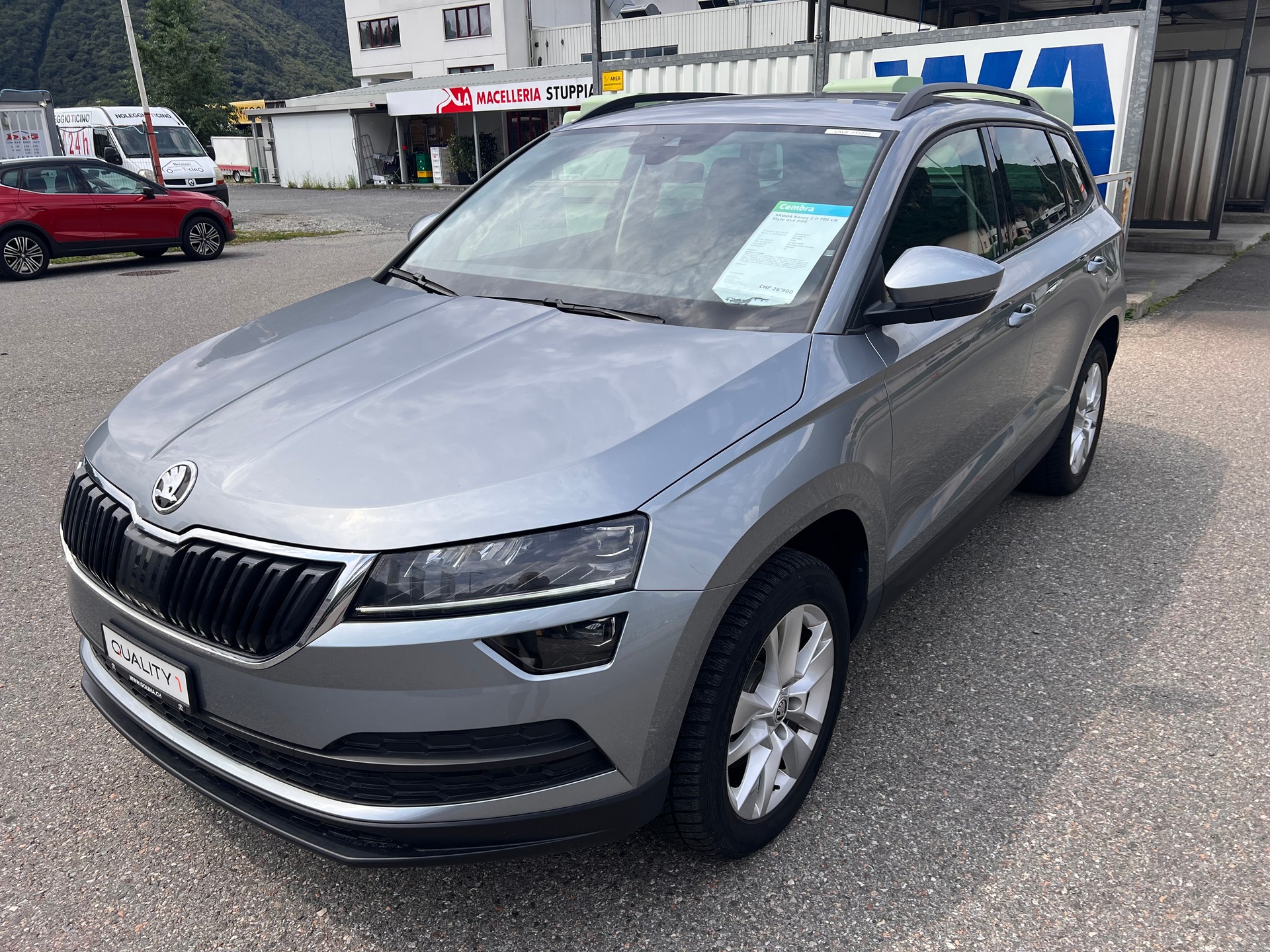 SKODA Karoq 2.0 TDI CR Style 4x4 DSG-image-2