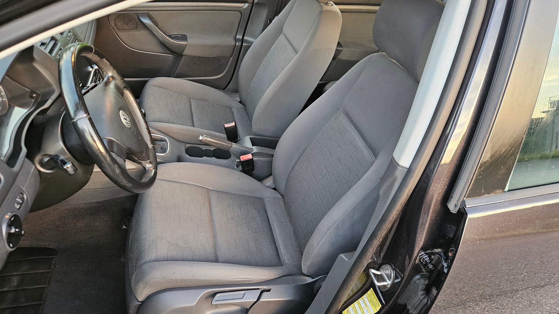 VW Golf 1.6 FSI Trendline-image-9