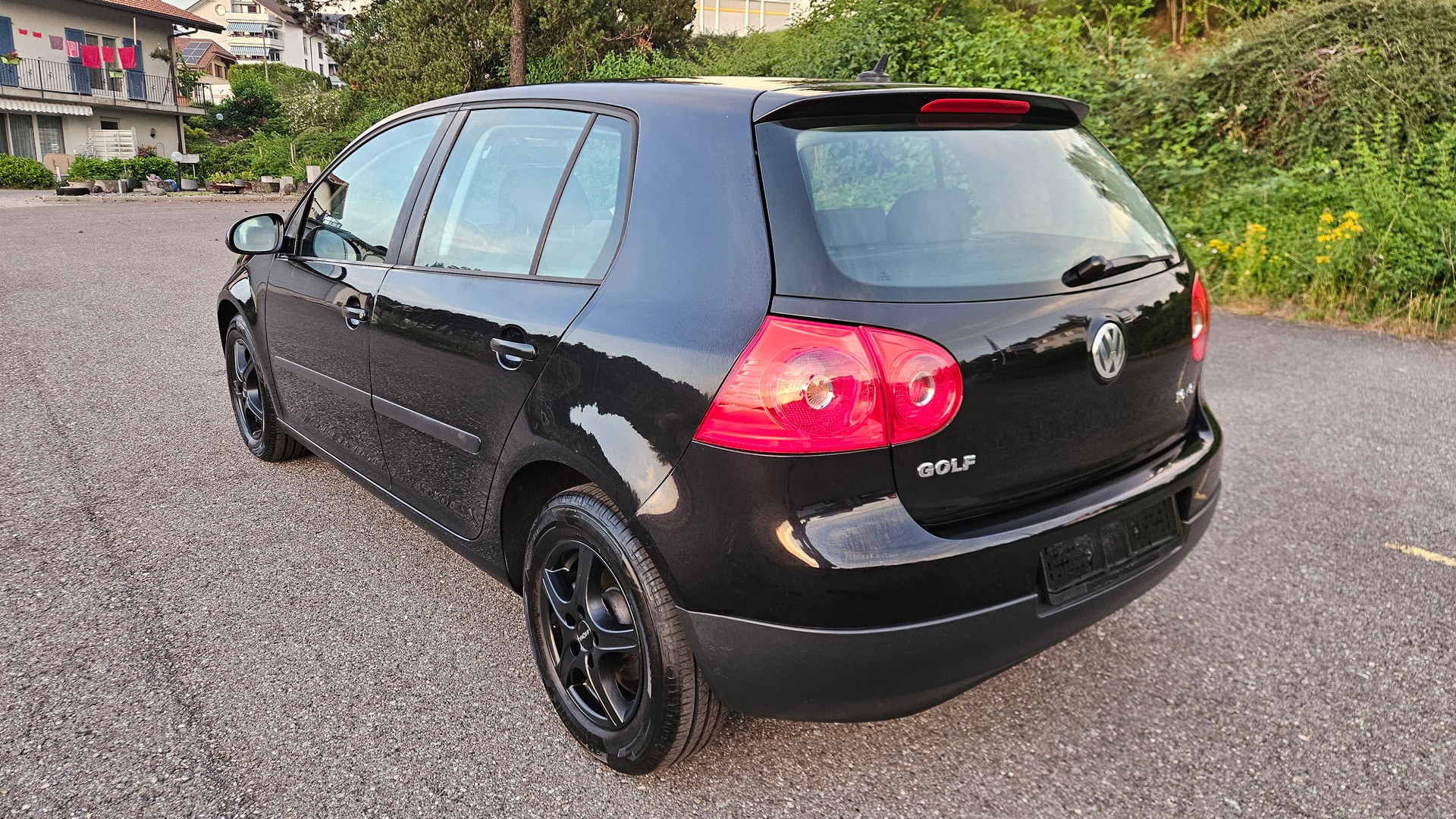 VW Golf 1.6 FSI Trendline-image-1