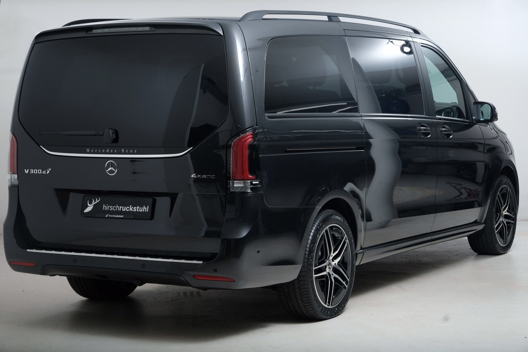 MERCEDES-BENZ V 300 d lang Exclusive 4Matic 9G-Tronic-image-3