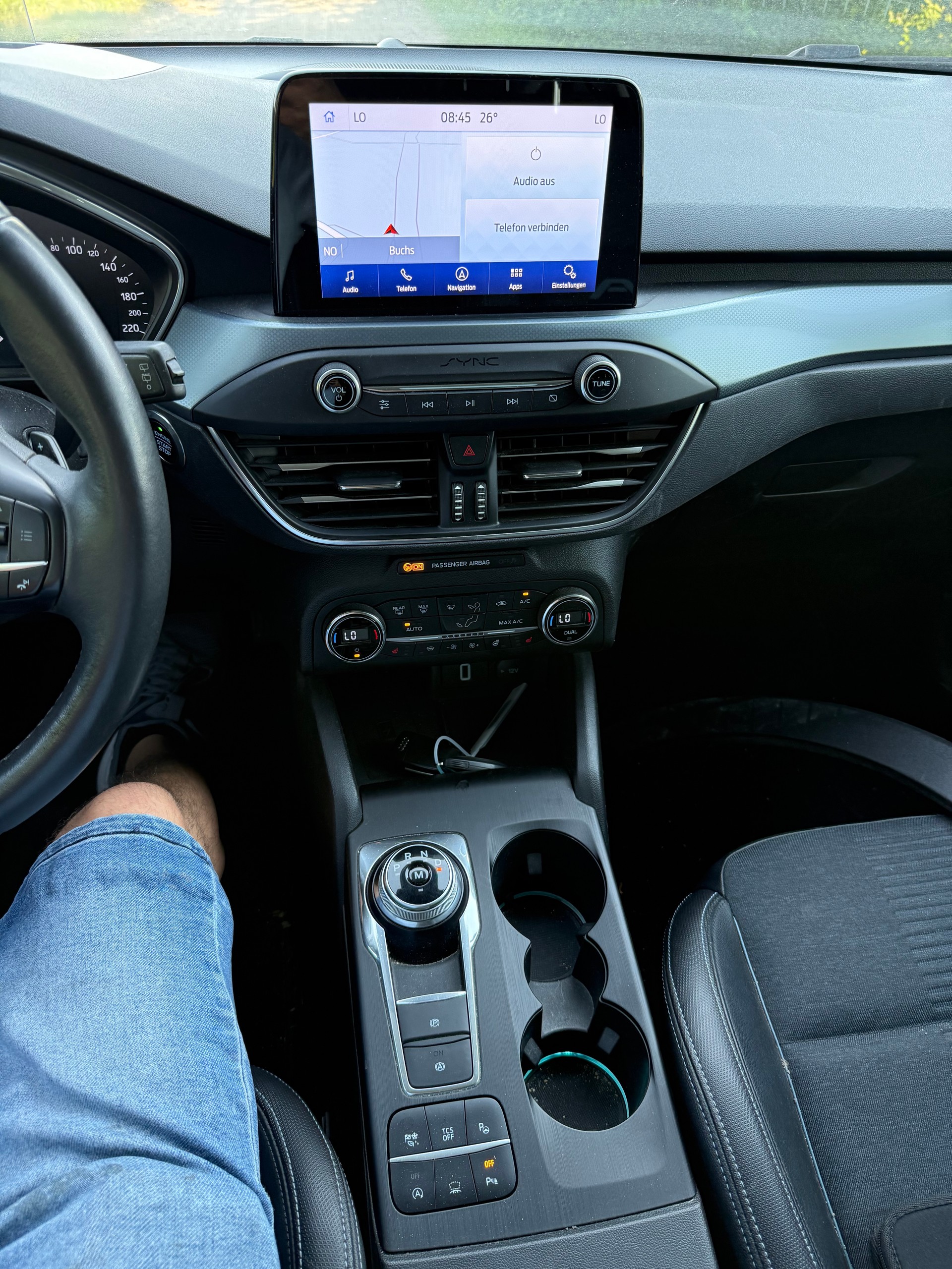 FORD Focus 2.0 TDCi Titanium Automatic-image-14