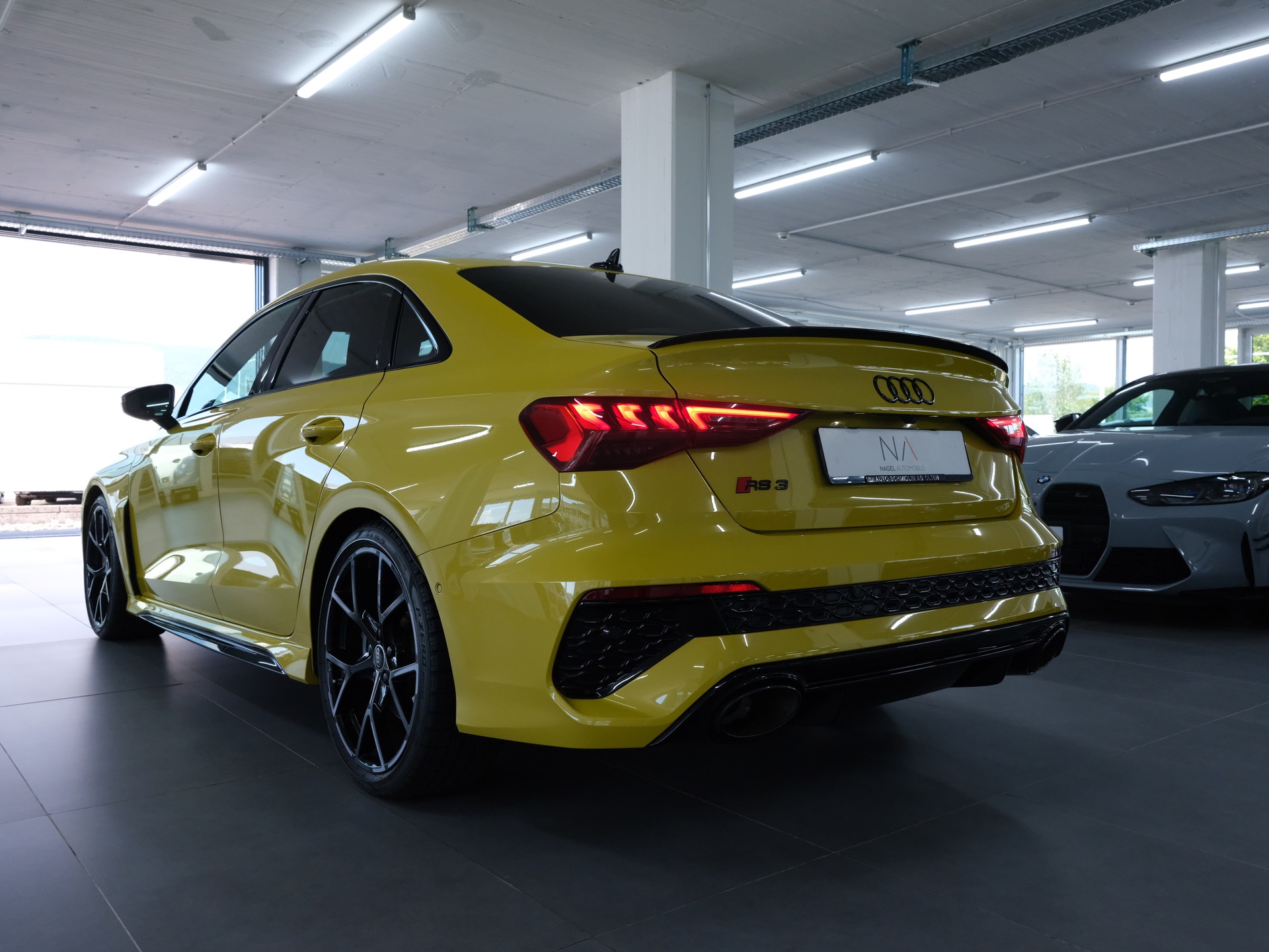 AUDI RS3 Limousine 2.5 TSI quattro S-tronic *RS-Performance* *360 Kamera* *Sitzheizung*-image-6