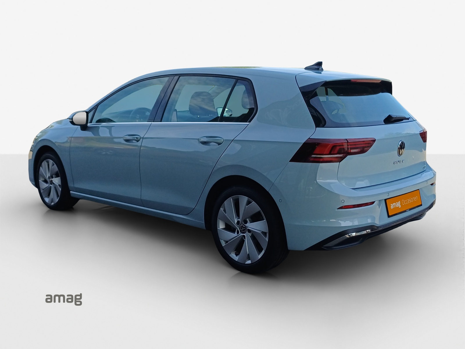VW Golf 1.5 e TSI mHEV Style DSG-image-2