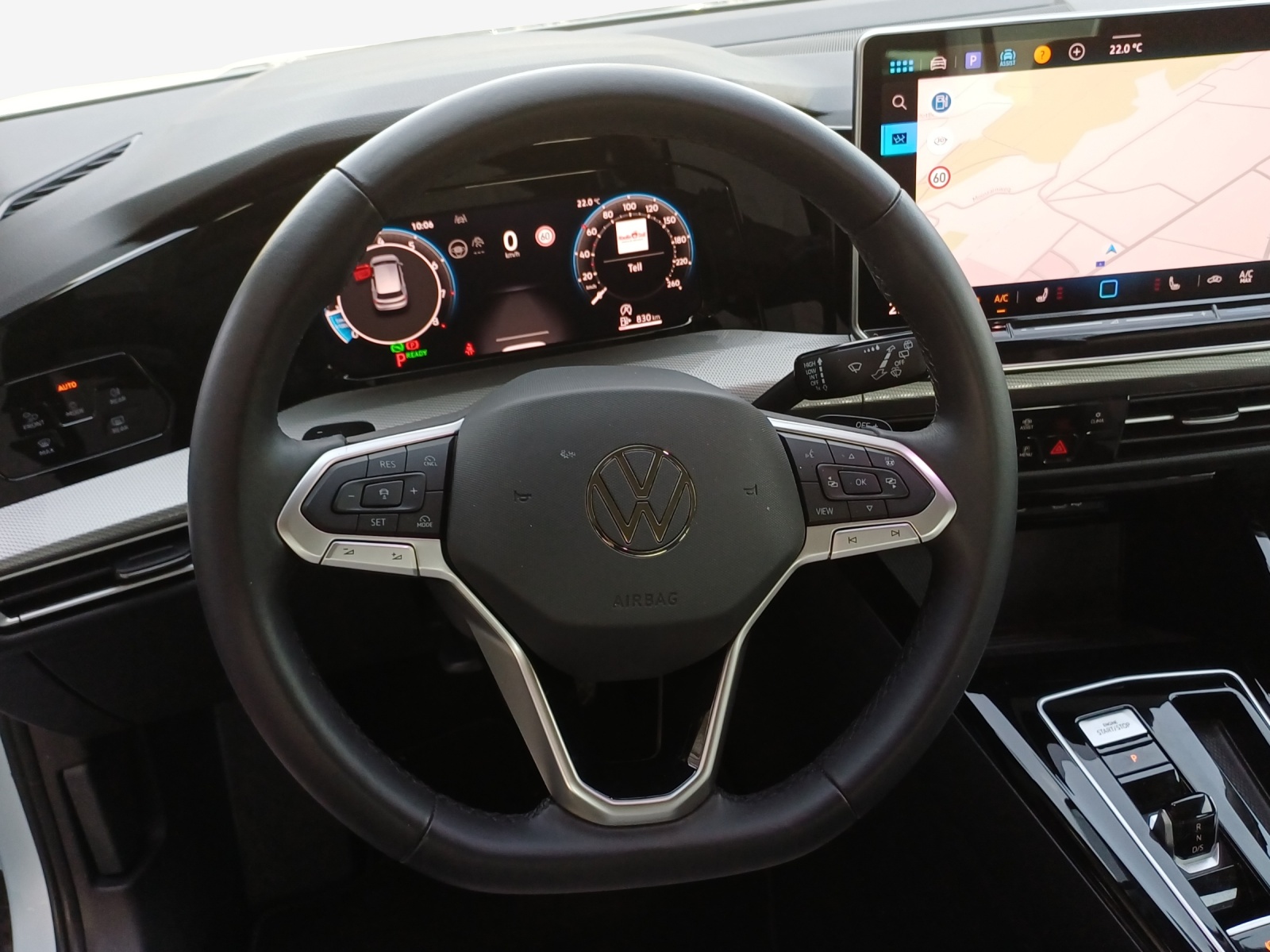 VW Golf 1.5 e TSI mHEV Style DSG-image-9