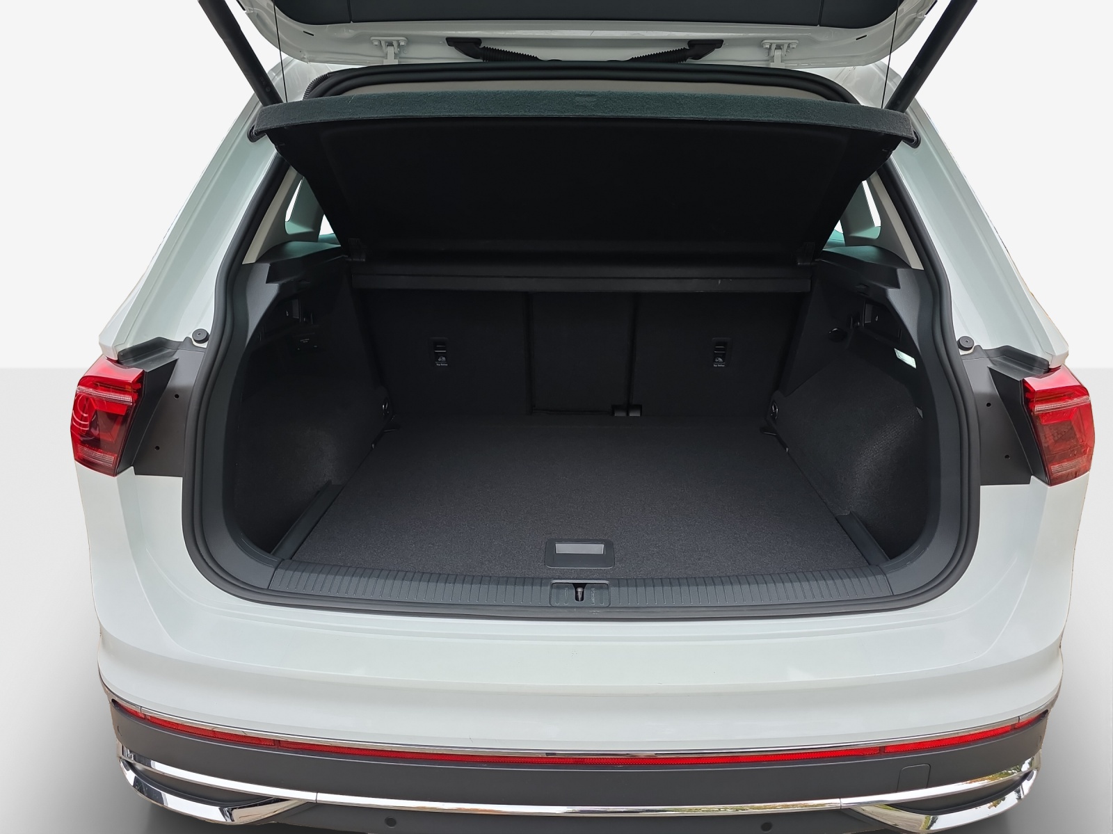 VW Tiguan 2.0 TDI SCR Elegance 4Motion DSG-image-12