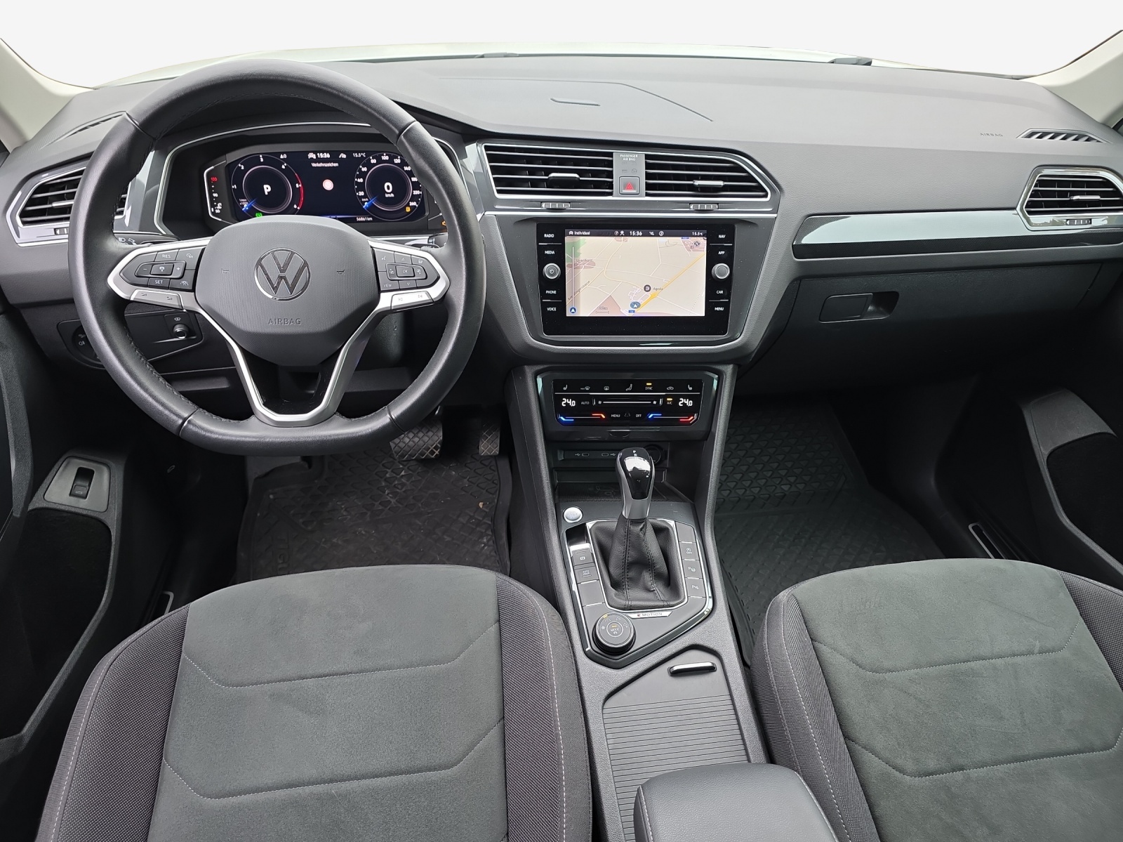 VW Tiguan 2.0 TDI SCR Elegance 4Motion DSG-image-8
