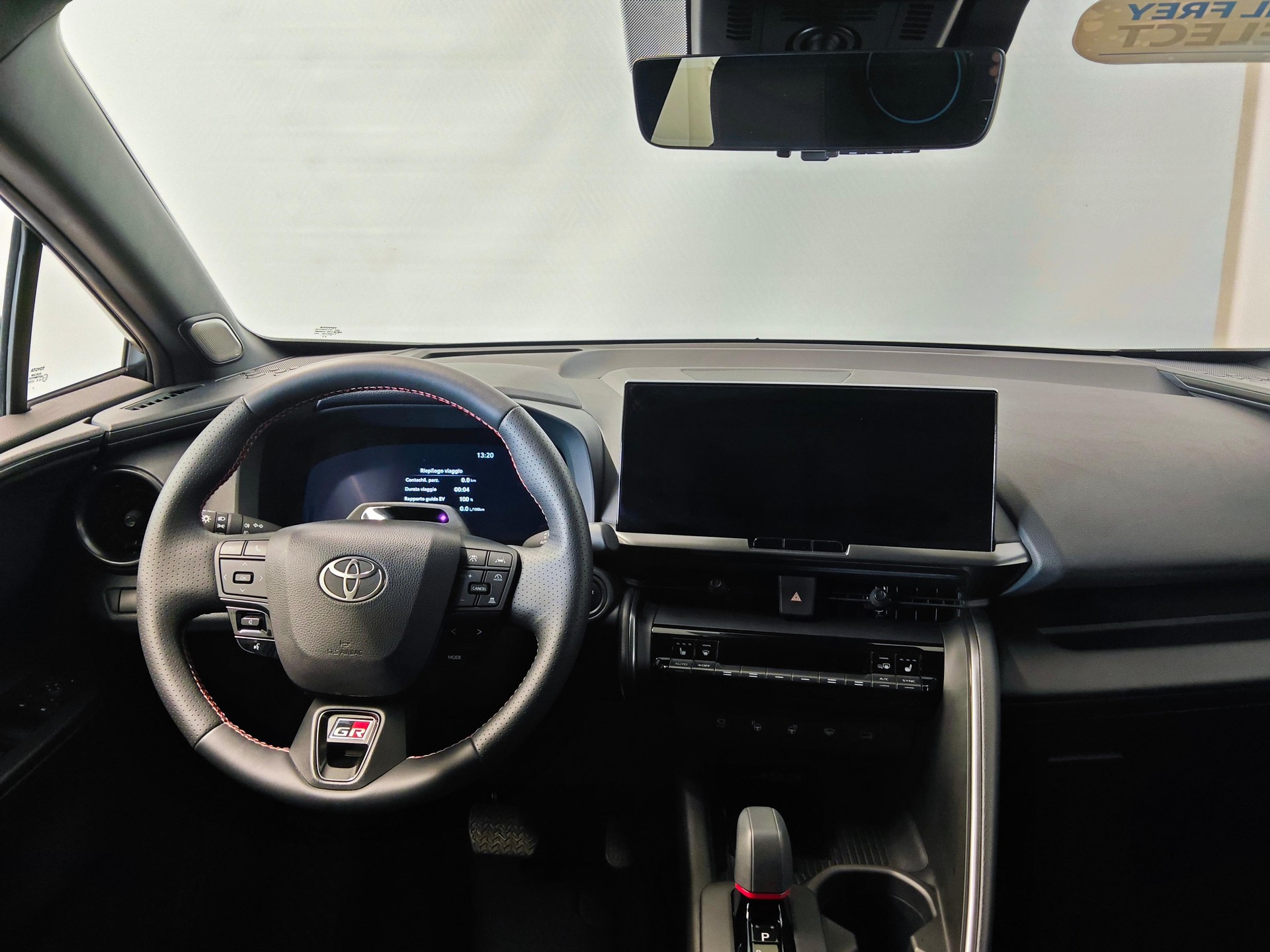 TOYOTA C-HR 2.0 HEV GR Sport Premiere 4x4 - Ruote invernali & Servizi inclusi-image-5
