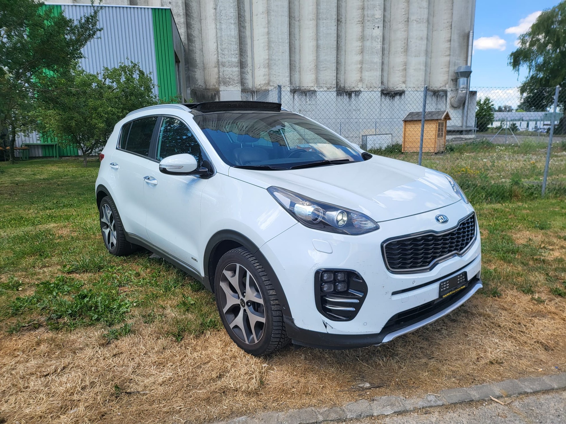 KIA Sportage 2.0CRDi Style GT Line 4WD Automat-image-3